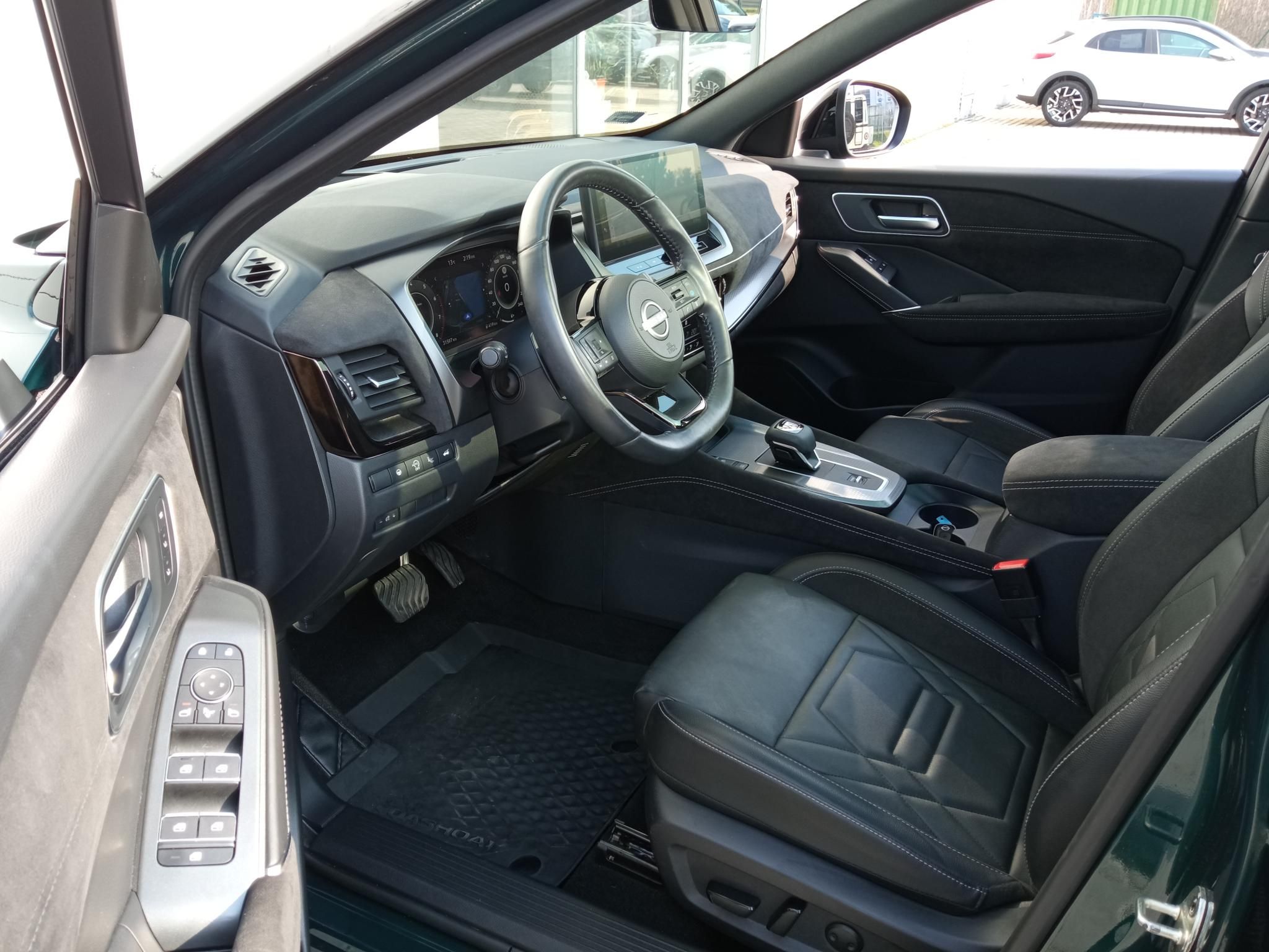 NISSAN QASHQAI 1.3 DIG-T Mild N-Design X-Tronic Magyarországi! Head-up display! Keyless-go! 360 fokos kamera! Panoráma tető! - 7. kép