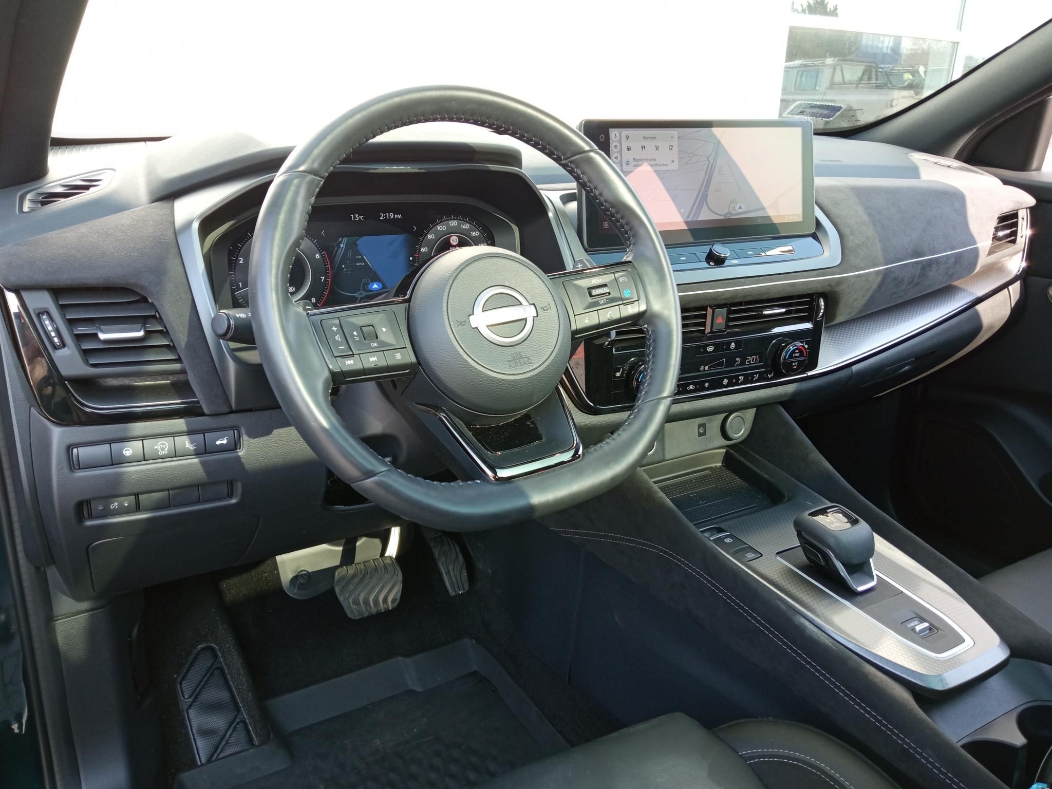 NISSAN QASHQAI 1.3 DIG-T Mild N-Design X-Tronic Magyarországi! Head-up display! Keyless-go! 360 fokos kamera! Panoráma tető! - 8. kép