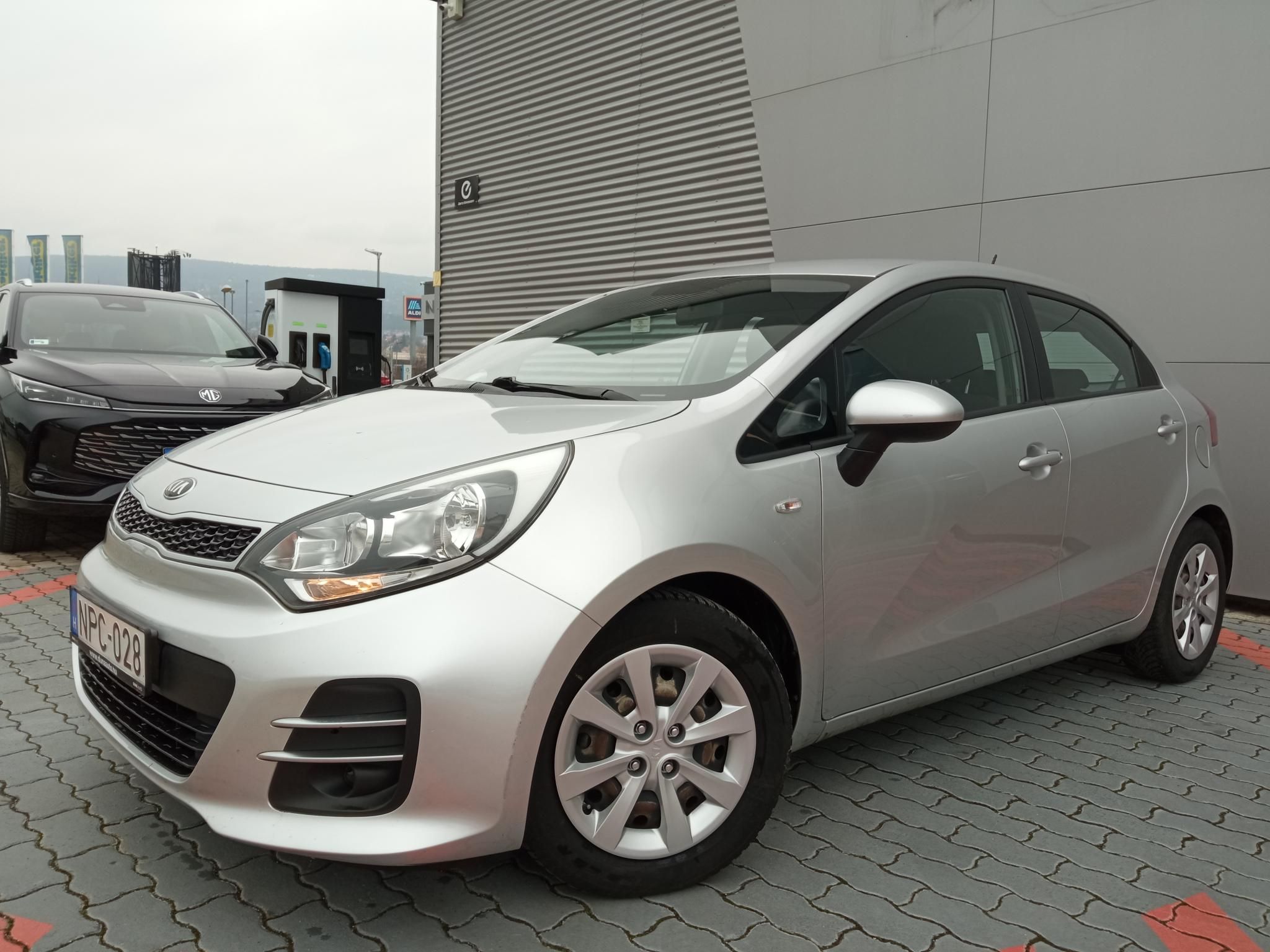 KIA RIO 1.2 CVVT LX Magyarországi! Végig vezetett szervizkönyv! Klíma! - 1. kép