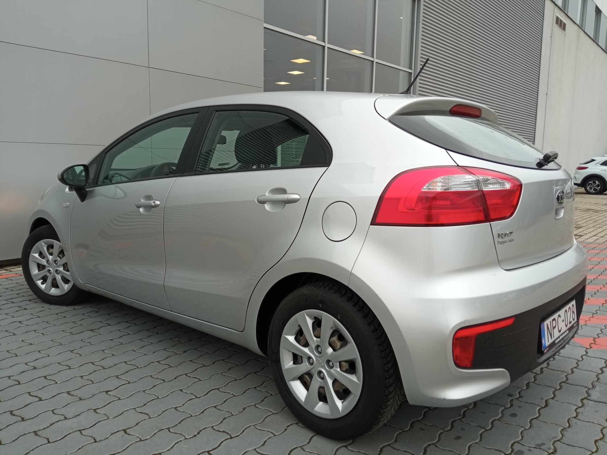KIA RIO 1.2 CVVT LX Magyarországi! Végig vezetett szervizkönyv! Klíma! - 4. kép