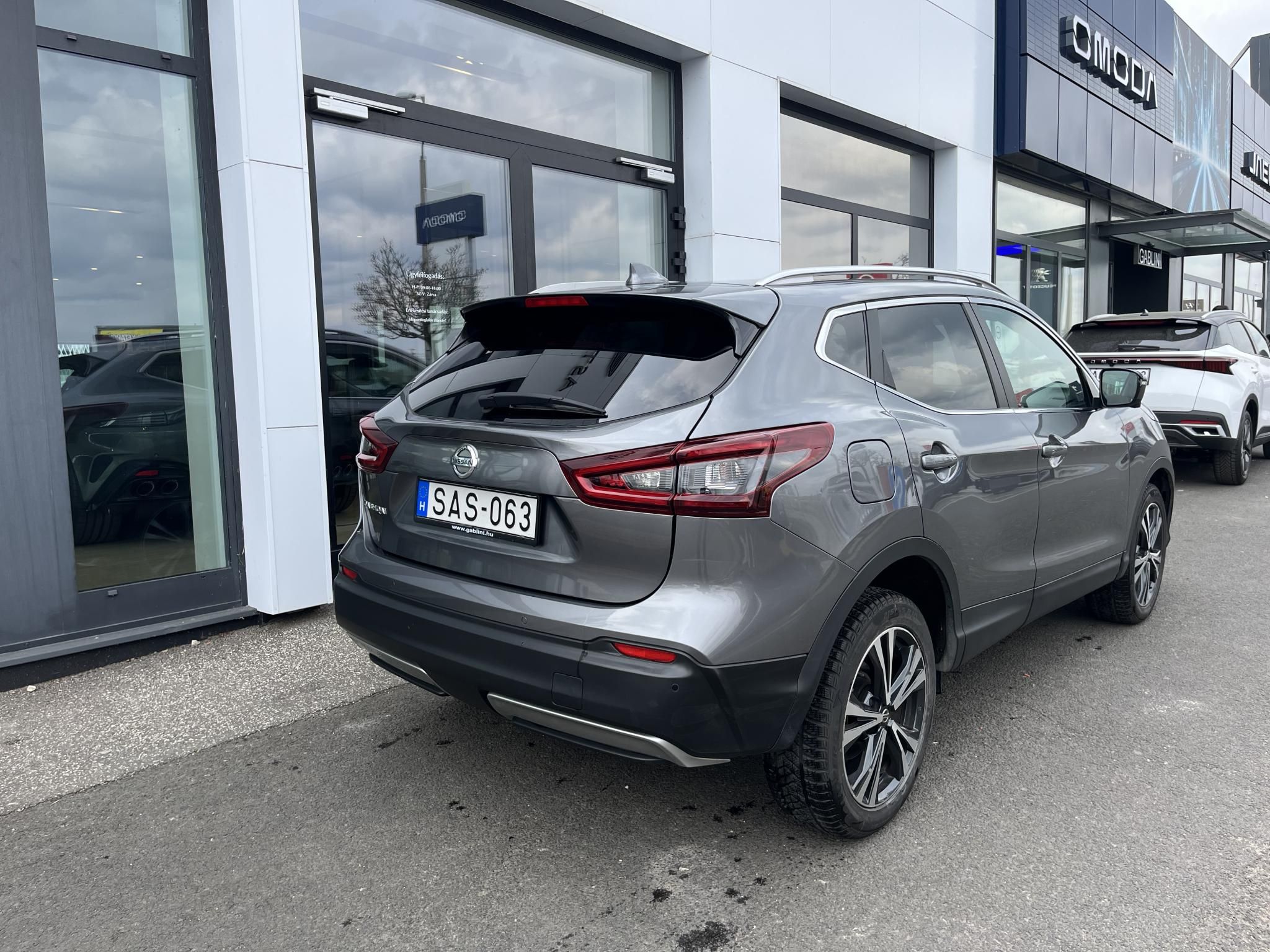 NISSAN QASHQAI 1.3 DIG-T N-Connecta DCT Magyarországi! Leinformálható! - 5. kép