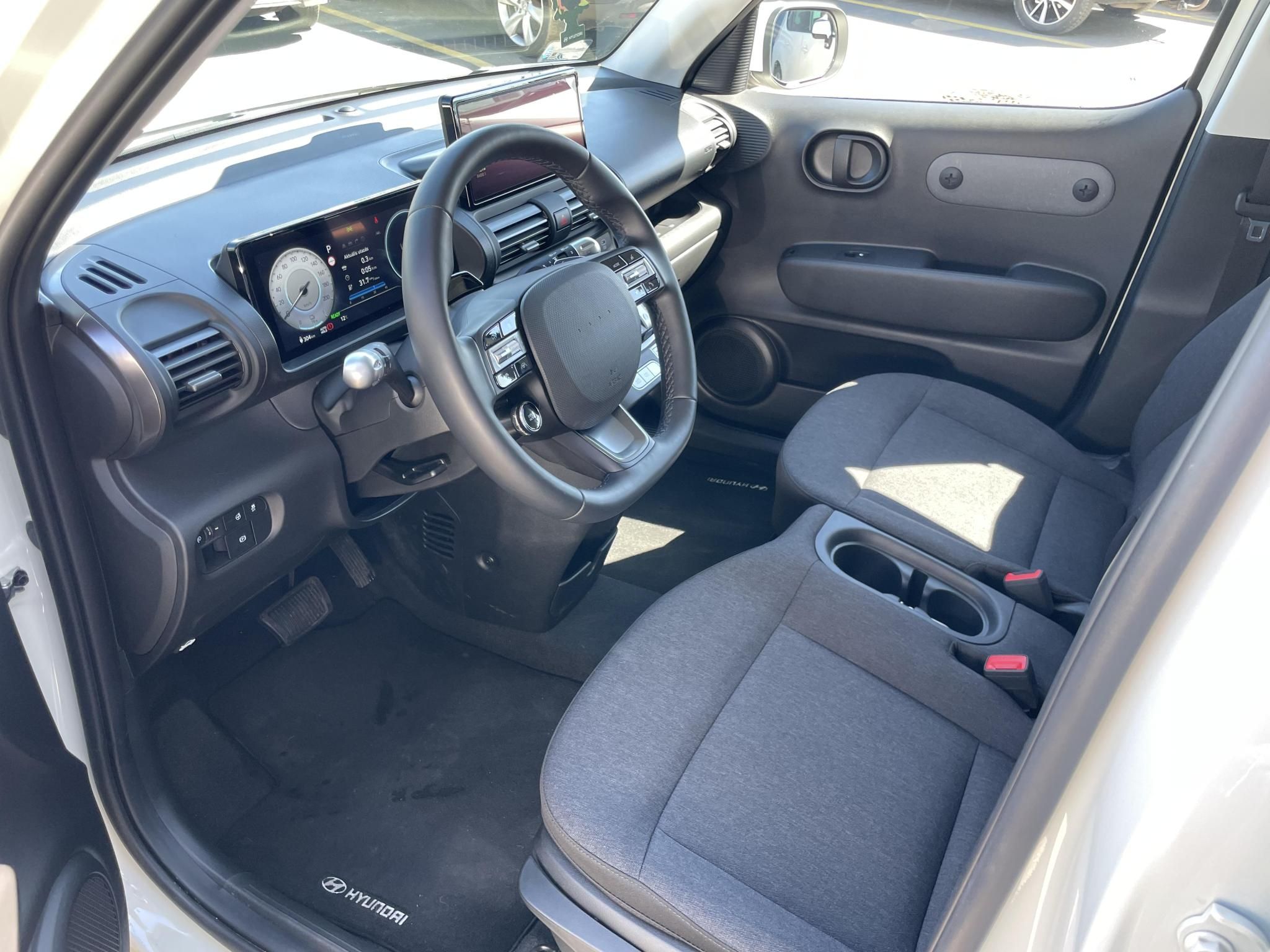 HYUNDAI INSTER 49kWh Comfort Garanciális! Ülés+kormányfűtés! - 6. kép