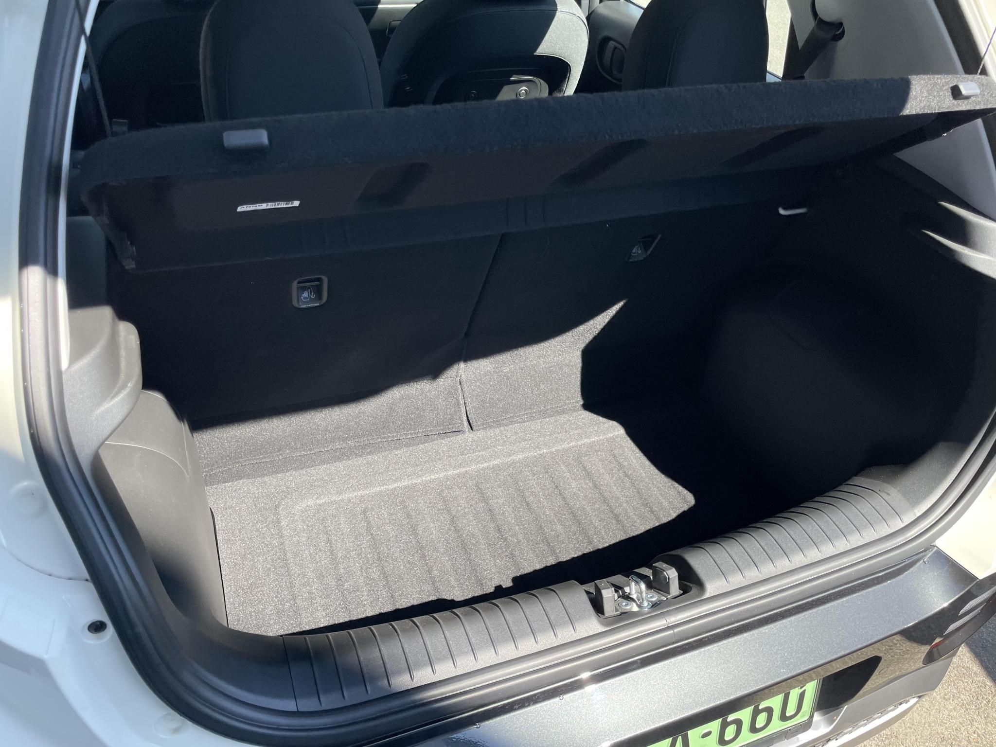 HYUNDAI INSTER 49kWh Comfort Garanciális! Ülés+kormányfűtés! - 10. kép