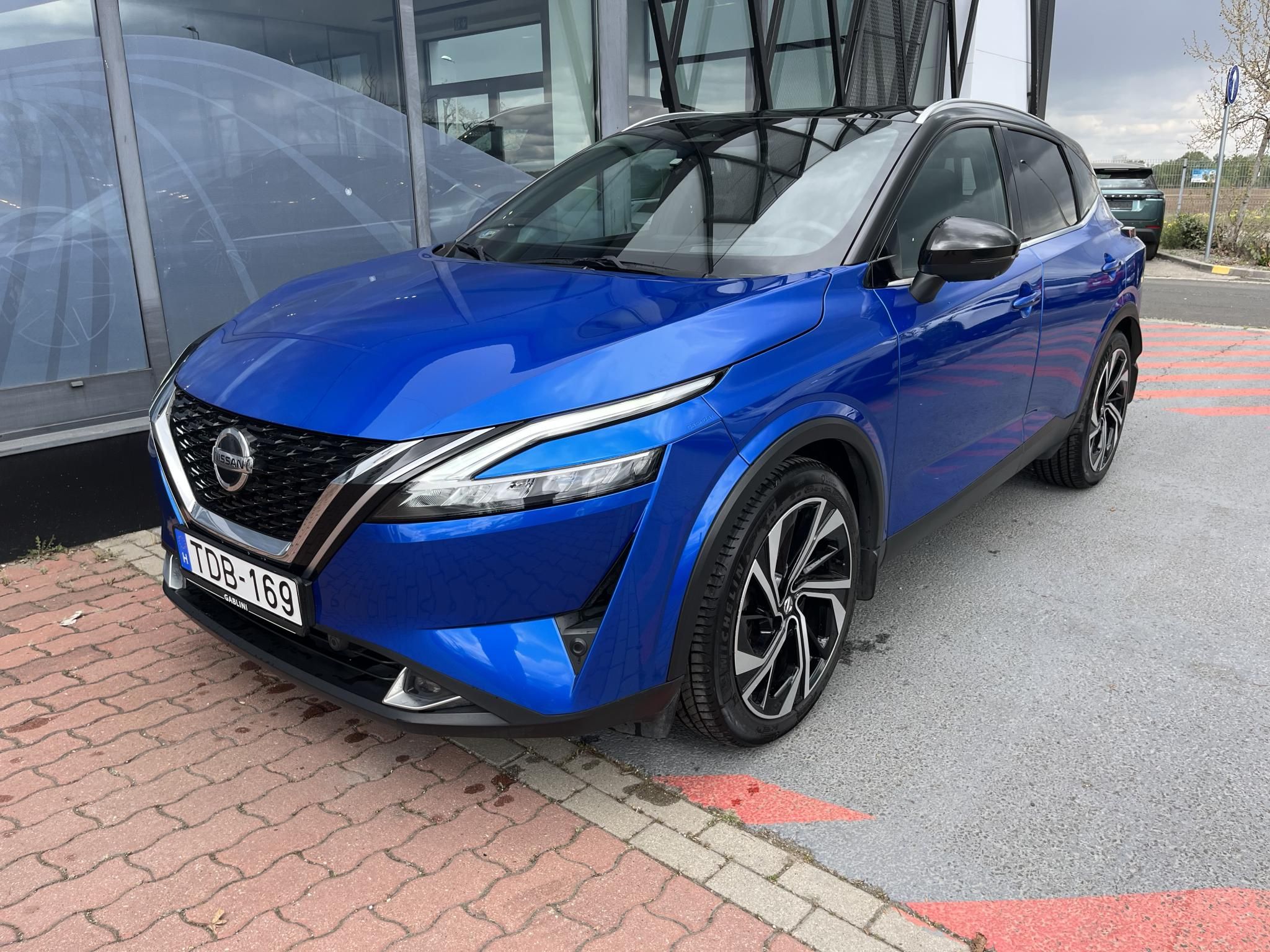 NISSAN QASHQAI 1.3 DIG-T Mild Hybrid Tekna+ 4WD X-Tronic Magyarországi! Leinformálható! - 3. kép