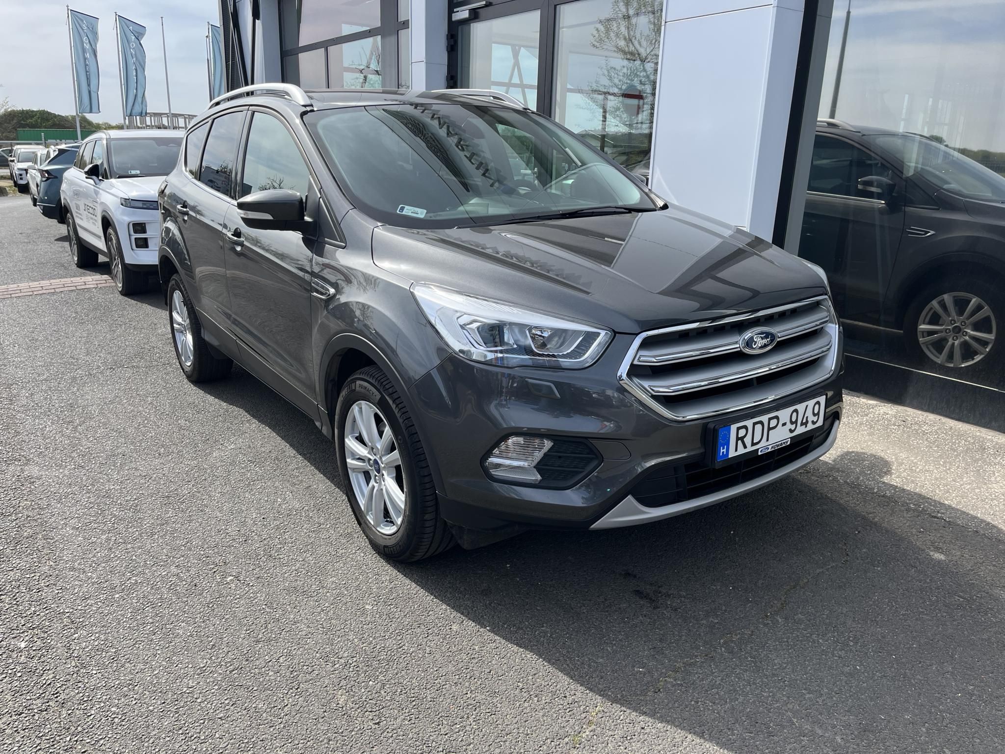 FORD KUGA 1.5 EcoBoost Titanium Magyarországi! Leinformálható! - 1. kép