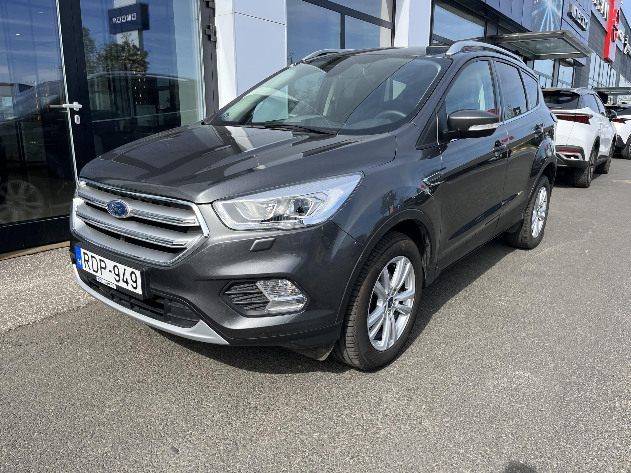 FORD KUGA 1.5 EcoBoost Titanium Magyarországi! Leinformálható! - 3. kép