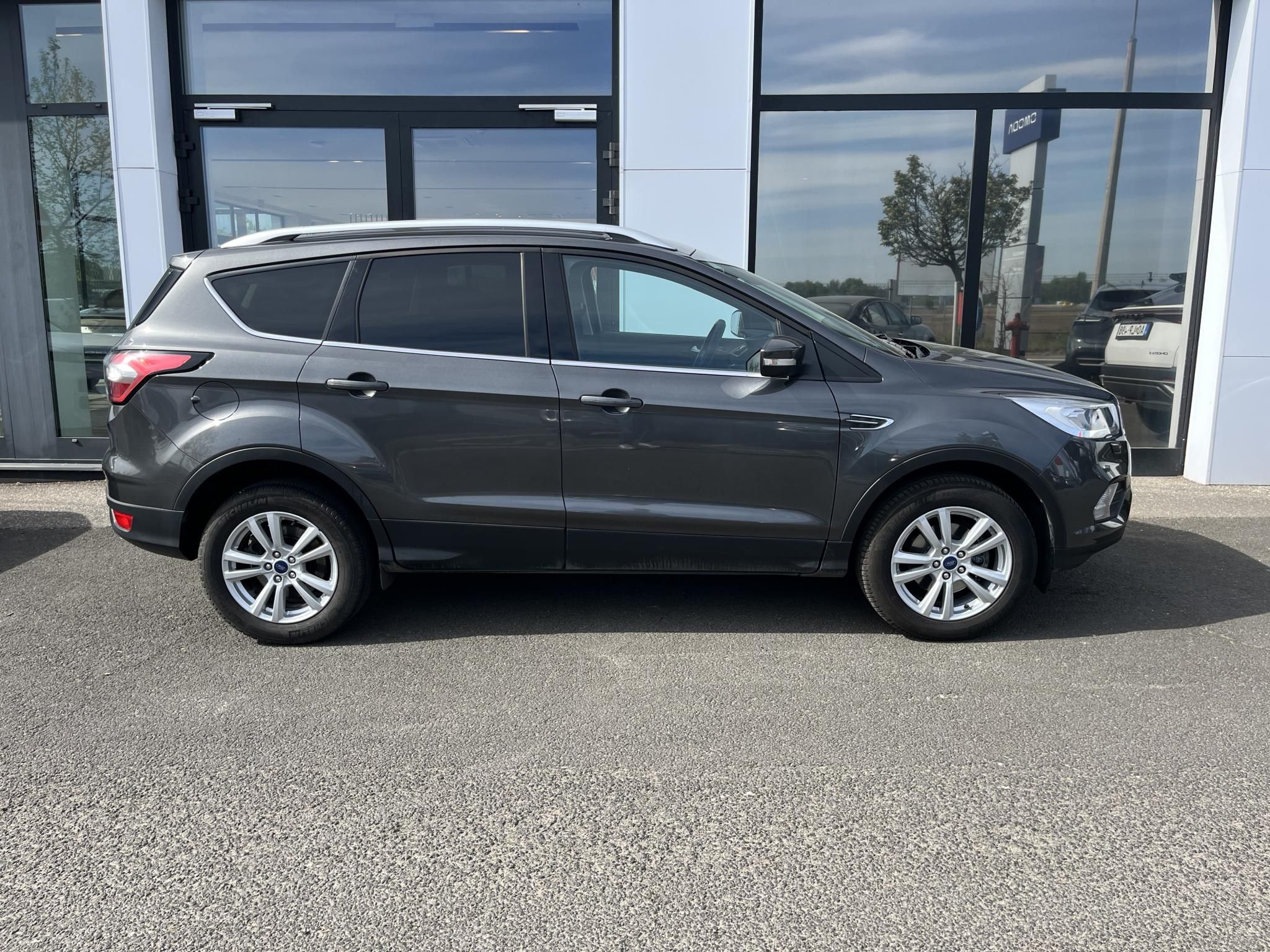 FORD KUGA 1.5 EcoBoost Titanium Magyarországi! Leinformálható! - 4. kép
