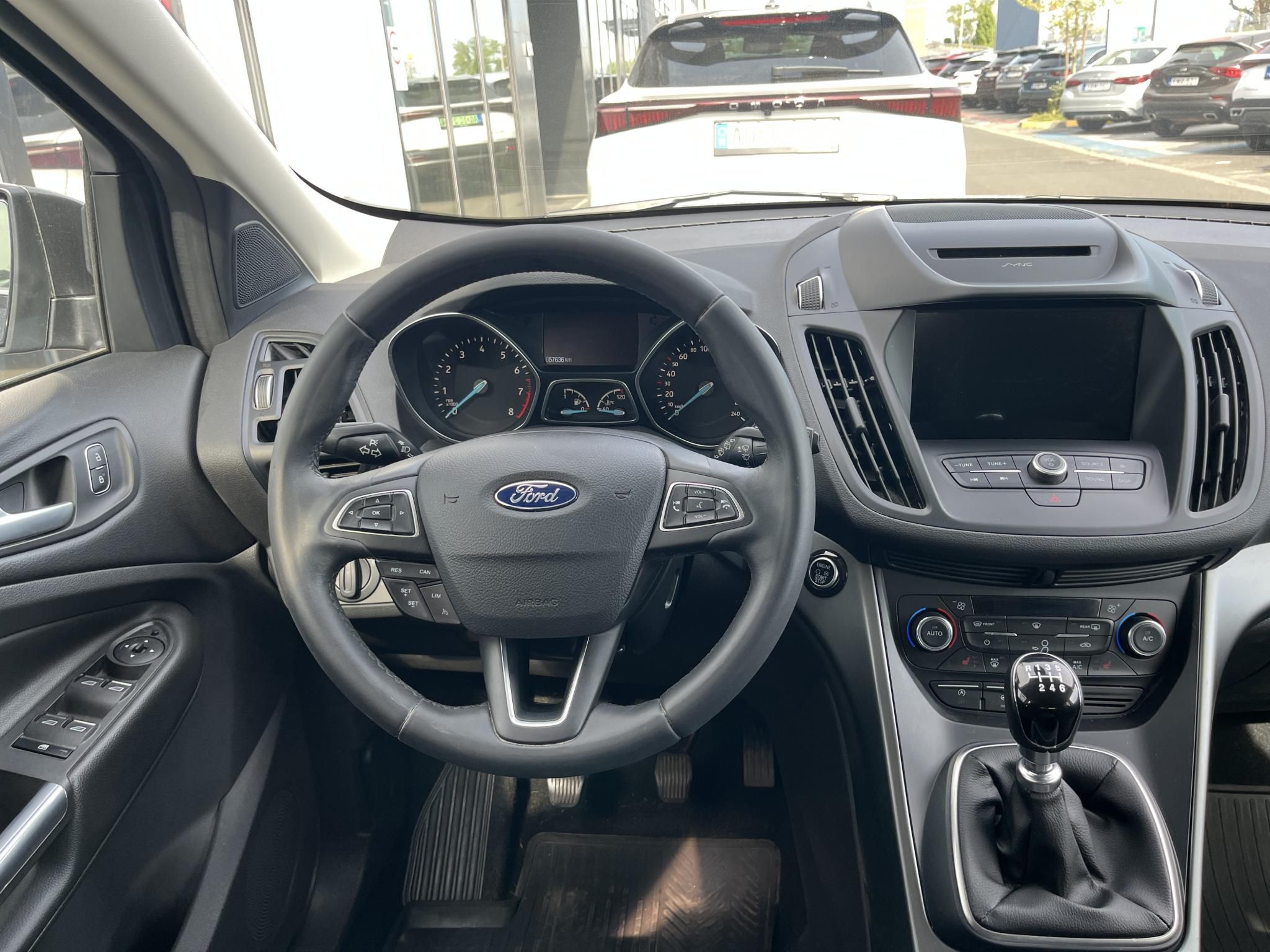 FORD KUGA 1.5 EcoBoost Titanium Magyarországi! Leinformálható! - 9. kép