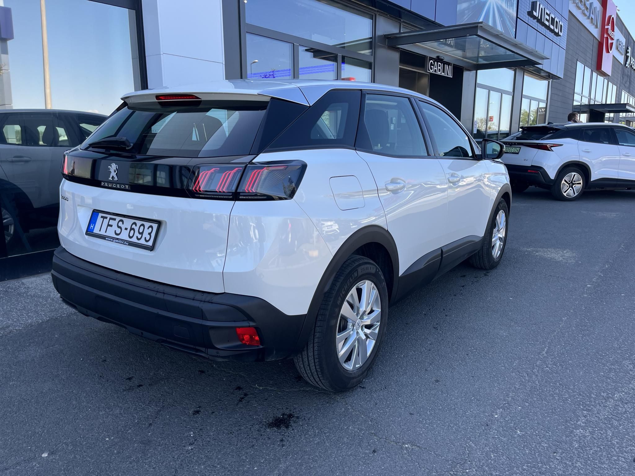 PEUGEOT 3008 1.2 PureTech Active Pack EAT8 Garanciális! Magyarországi! Leinformálható! - 5. kép