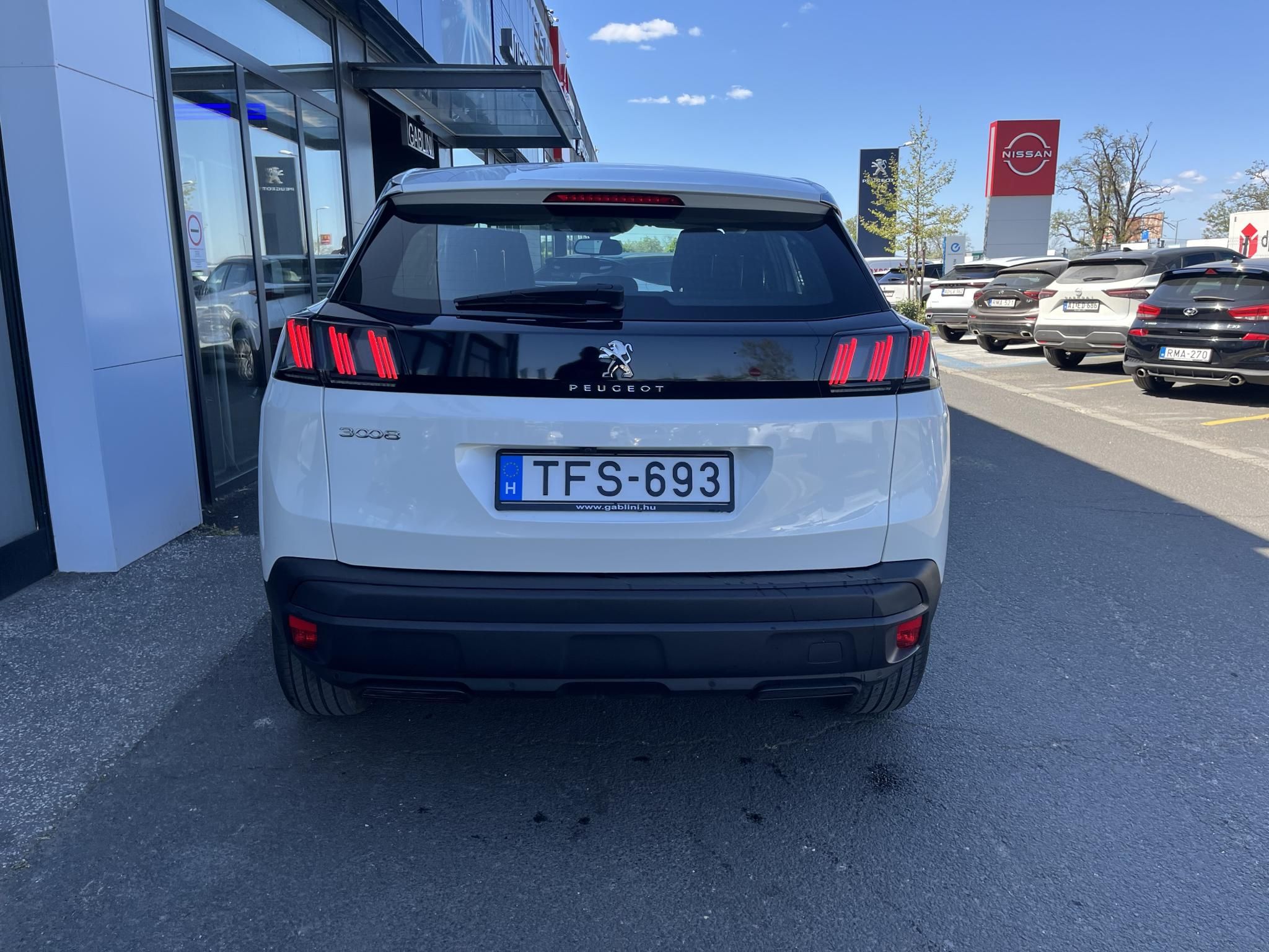 PEUGEOT 3008 1.2 PureTech Active Pack EAT8 Garanciális! Magyarországi! Leinformálható! - 6. kép