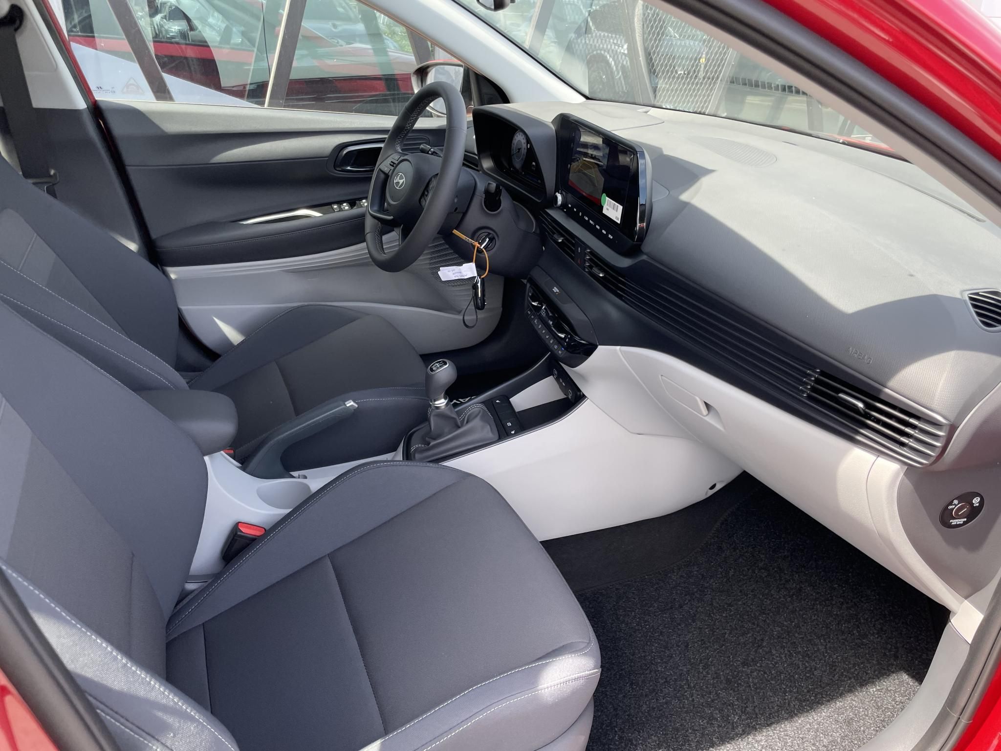 HYUNDAI BAYON 1.2 MPi Tech Új autó! - 8. kép