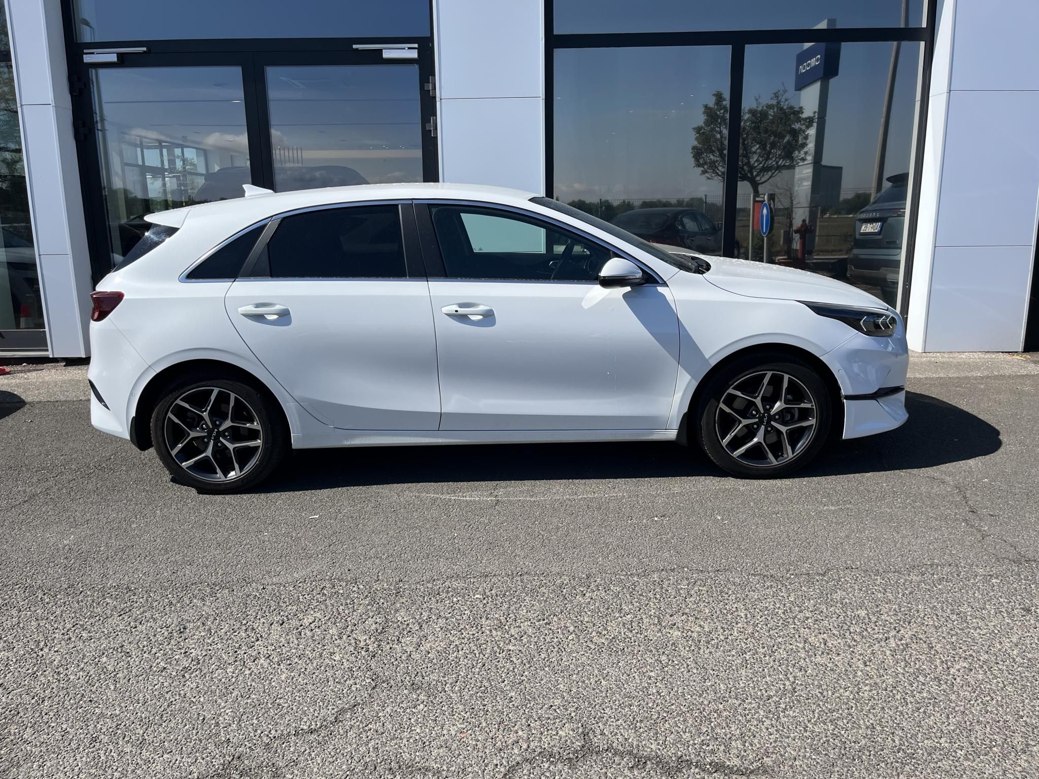 KIA CEE'D Ceed 1.5 T-GDI Platinum DCT - 2. kép