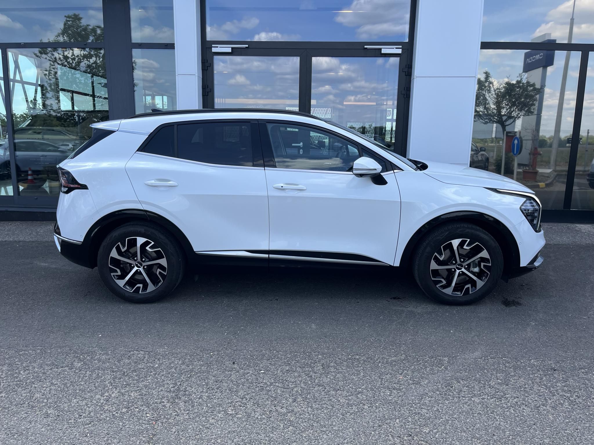 KIA SPORTAGE 1.6 T-GDI HEV Platinum (Automata) Garanciális! Magyarországi! Leinformálható! Végig vezetett szervizkönyv! - 4. kép