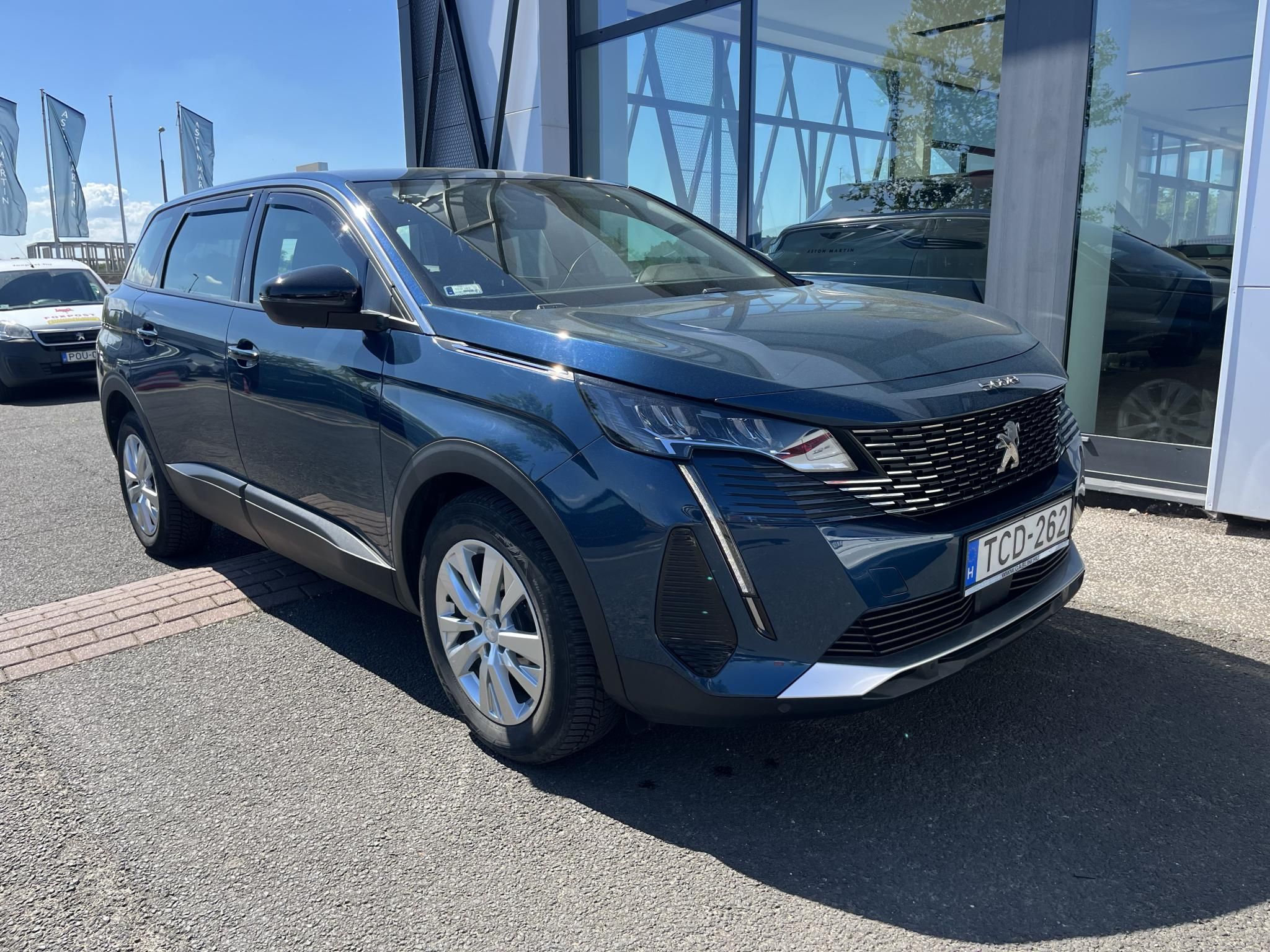 PEUGEOT 5008 1.2 PureTech Family Edition (7 személyes ) Garanciális! Magyarországi! Leinformálható! - 1. kép