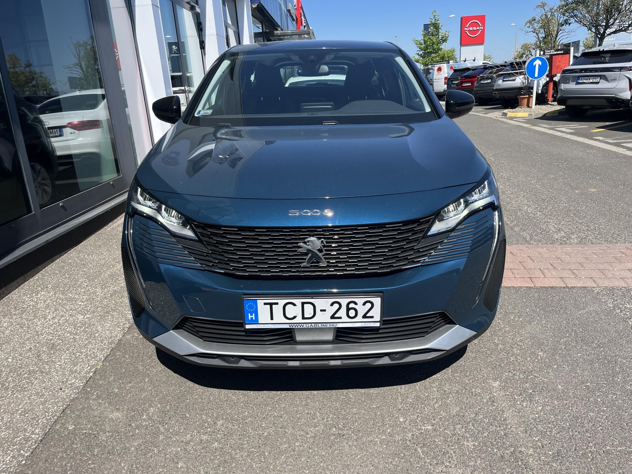 PEUGEOT 5008 1.2 PureTech Family Edition (7 személyes ) Garanciális! Magyarországi! Leinformálható! - 2. kép