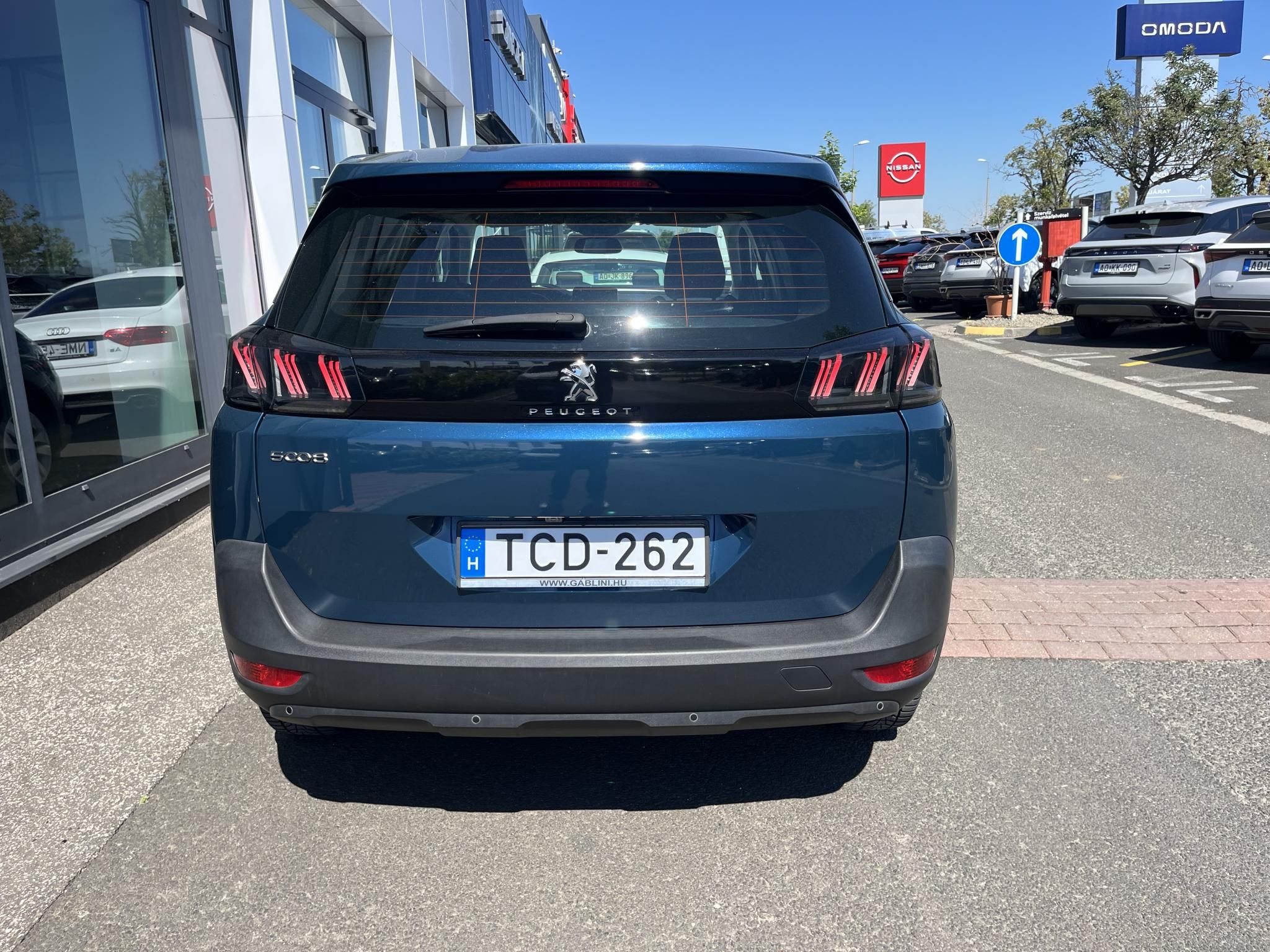 PEUGEOT 5008 1.2 PureTech Family Edition (7 személyes ) Garanciális! Magyarországi! Leinformálható! - 6. kép