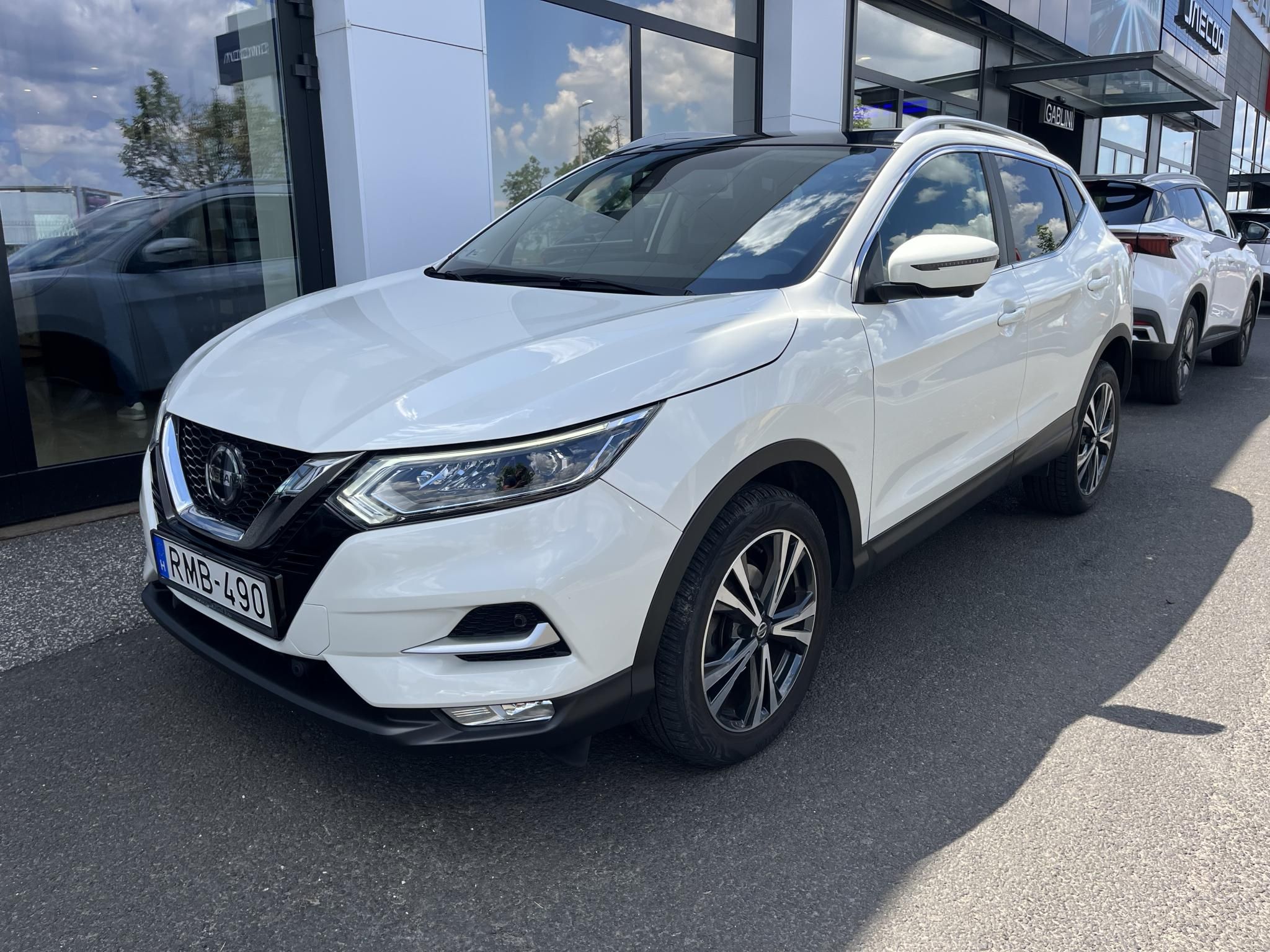 NISSAN QASHQAI 1.3 DIG-T N-Connecta Magyarországi! Leinformálható! Rendszeresen karbantartott! - 3. kép