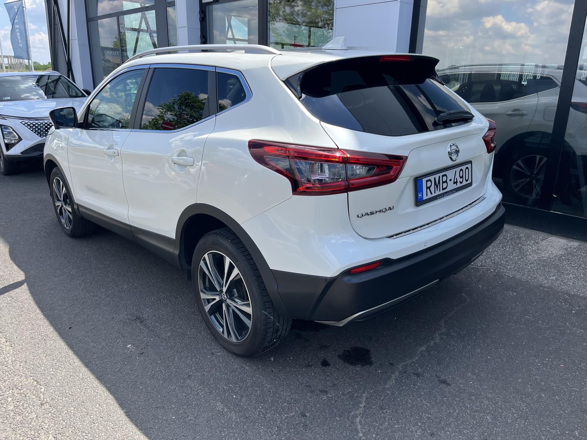 NISSAN QASHQAI 1.3 DIG-T N-Connecta Magyarországi! Leinformálható! Rendszeresen karbantartott! - 7. kép