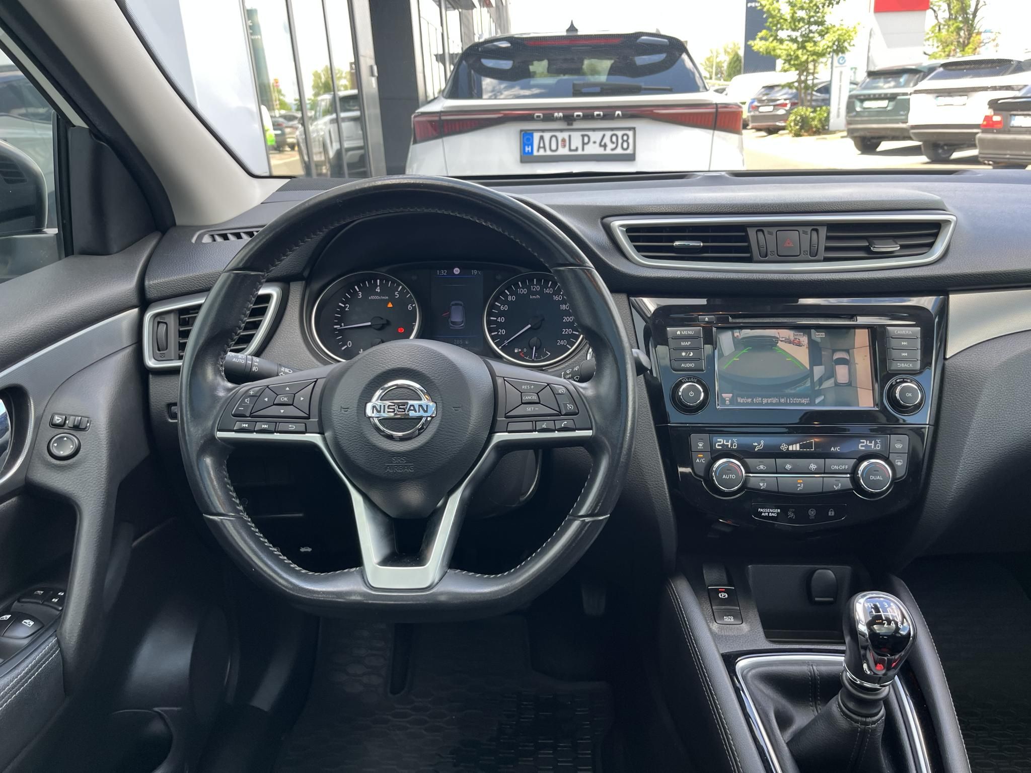 NISSAN QASHQAI 1.3 DIG-T N-Connecta Magyarországi! Leinformálható! Rendszeresen karbantartott! - 10. kép