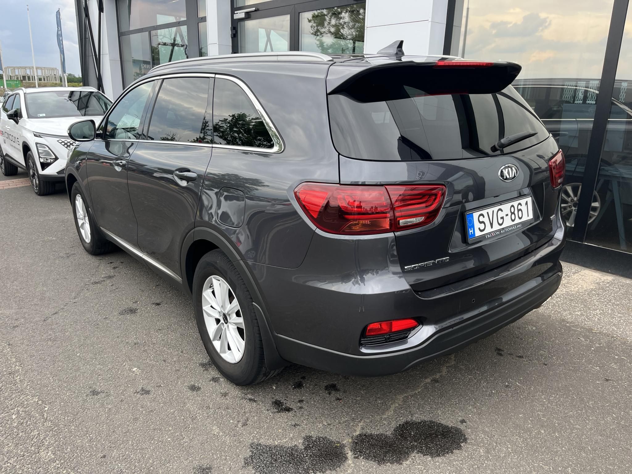 KIA SORENTO 2.4 GDI LX Plus (Automata) [7 személy] Magyarországi! Navigáció! Tolatókamera! - 7. kép