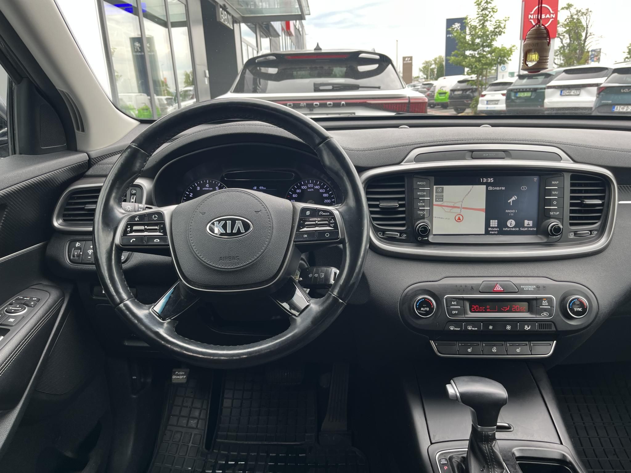 KIA SORENTO 2.4 GDI LX Plus (Automata) [7 személy] Magyarországi! Navigáció! Tolatókamera! - 10. kép