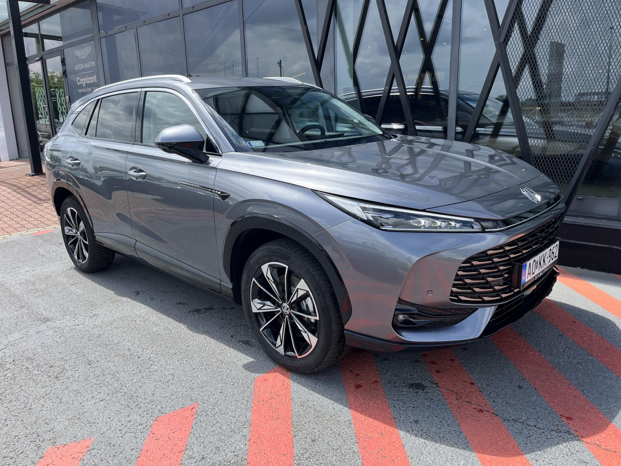 MG HS 1.5 T-GDI Hybrid+ Luxury (Automata) Áfa visszaigényelhető! Magyarországi! Leinformálható! - 1. kép