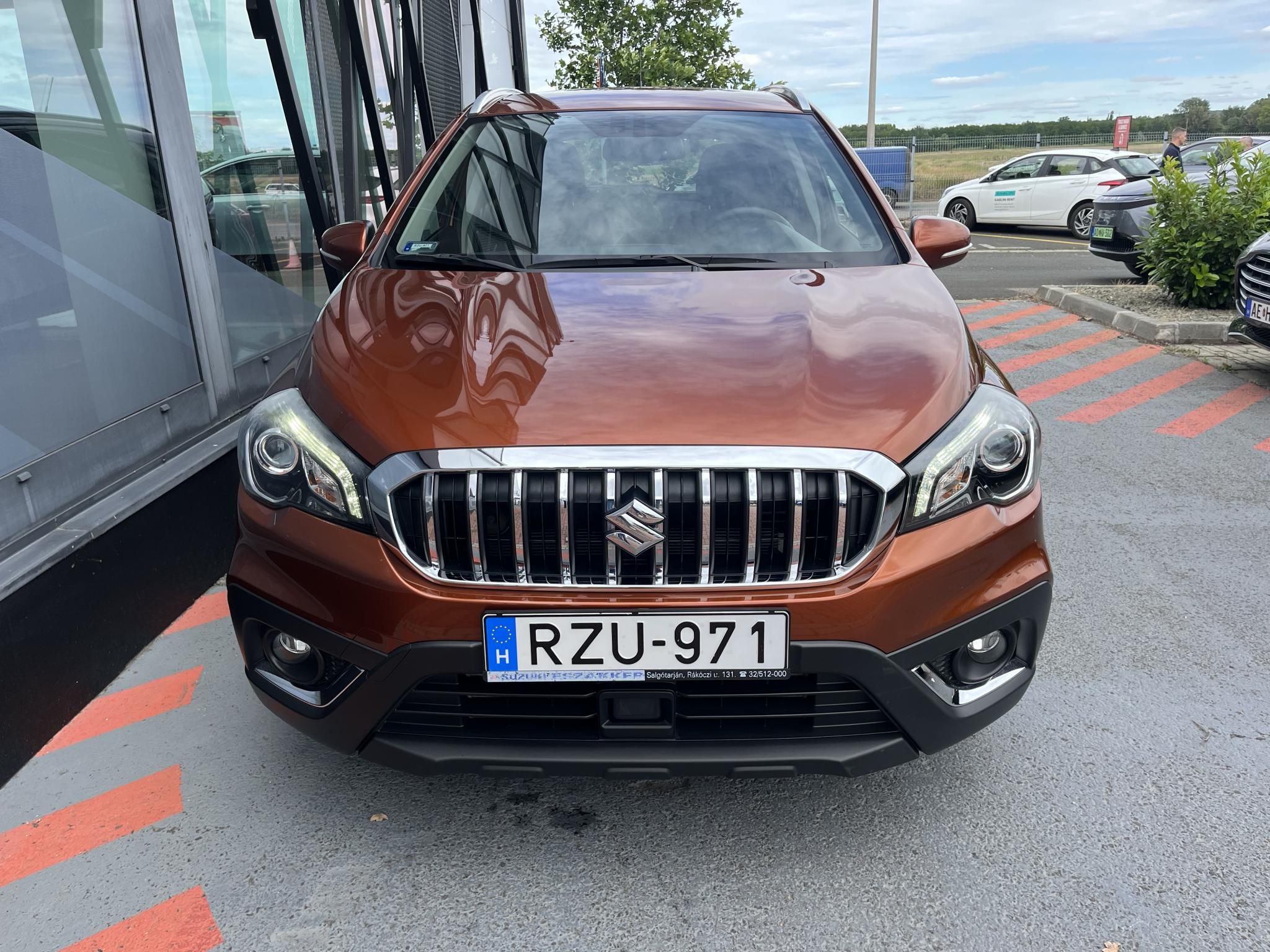 SUZUKI SX4 S-CROSS 1.4 Hybrid GL+ Magyarországi! Leinformálható! Vezetett szervizkönyv! - 2. kép