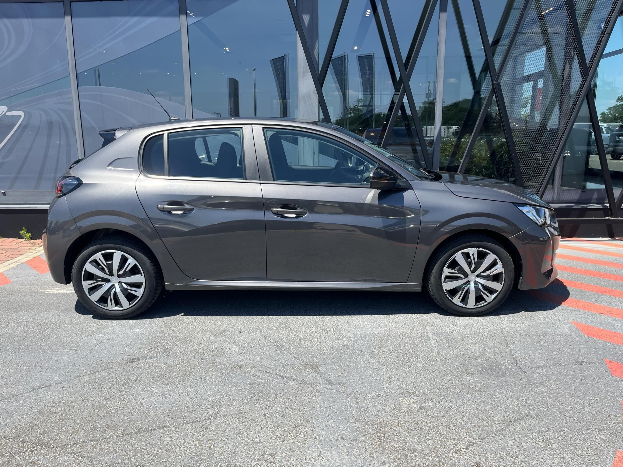 PEUGEOT 208 1.2 PureTech Active Pack Magyarországi! Leinformálható! Rendszeresen karbantartott! - 4. kép