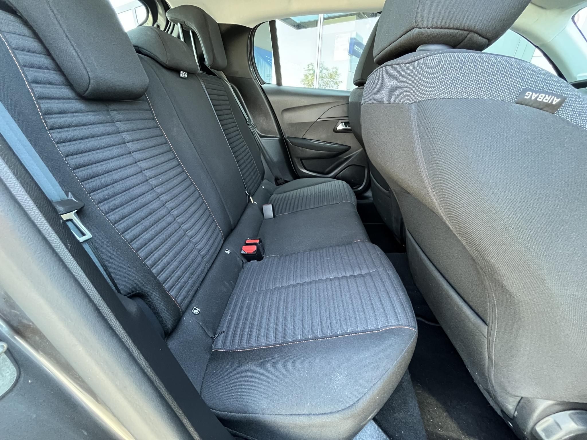 PEUGEOT 208 1.2 PureTech Active Pack Magyarországi! Leinformálható! Rendszeresen karbantartott! - 12. kép