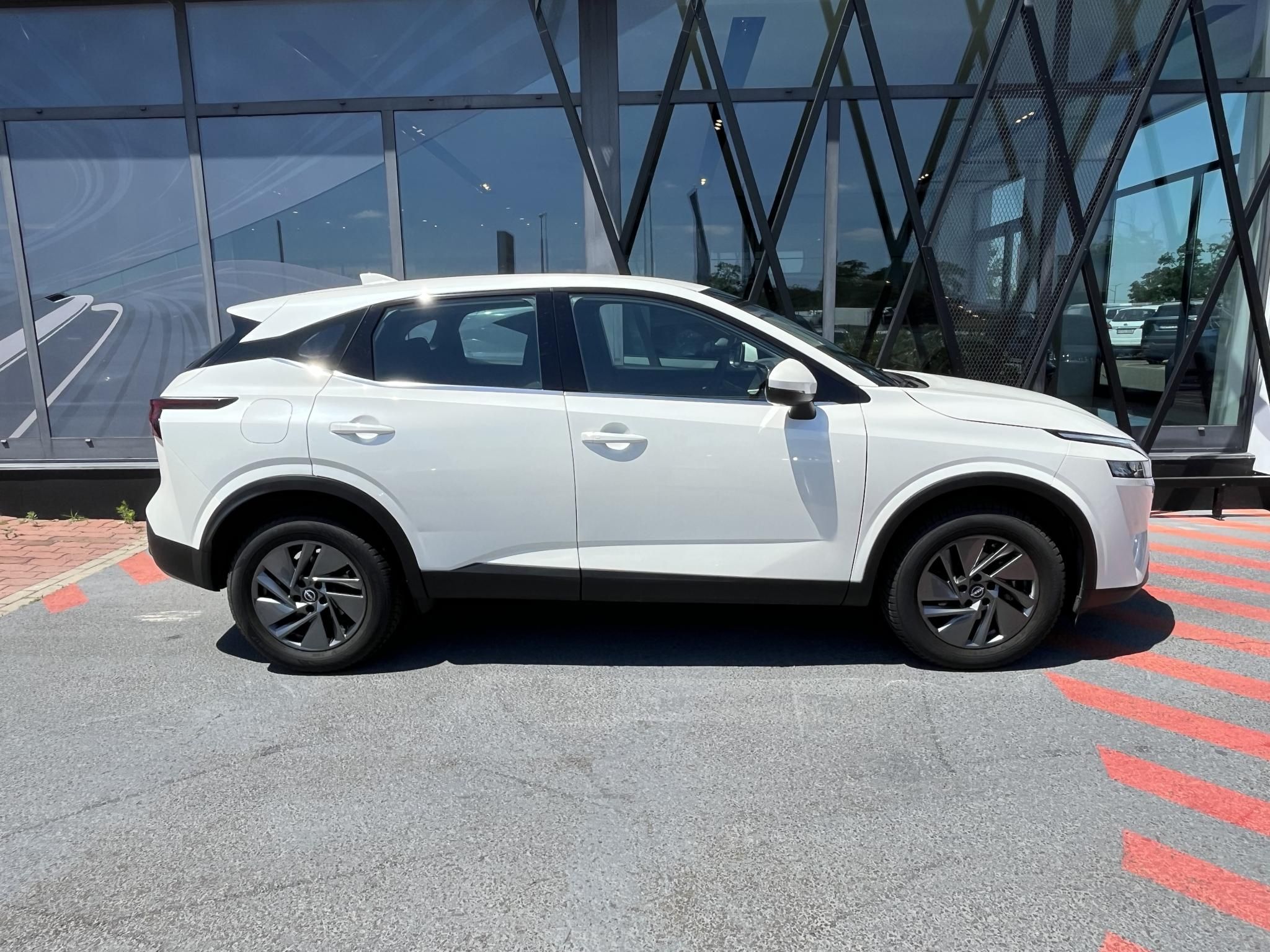 NISSAN QASHQAI 1.3 DIG-T Mild Hybrid Acenta X-Tronic Garanciális! Magyarországi! Leinformálható! - 4. kép