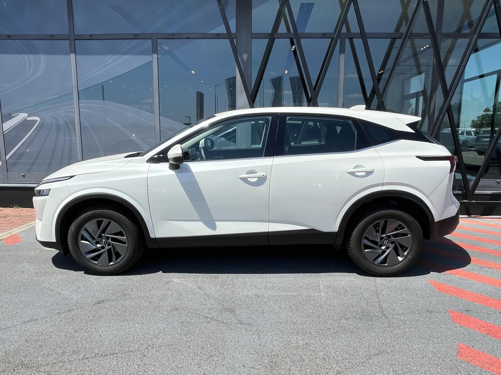 NISSAN QASHQAI 1.3 DIG-T Mild Hybrid Acenta X-Tronic Garanciális! Magyarországi! Leinformálható! - 8. kép