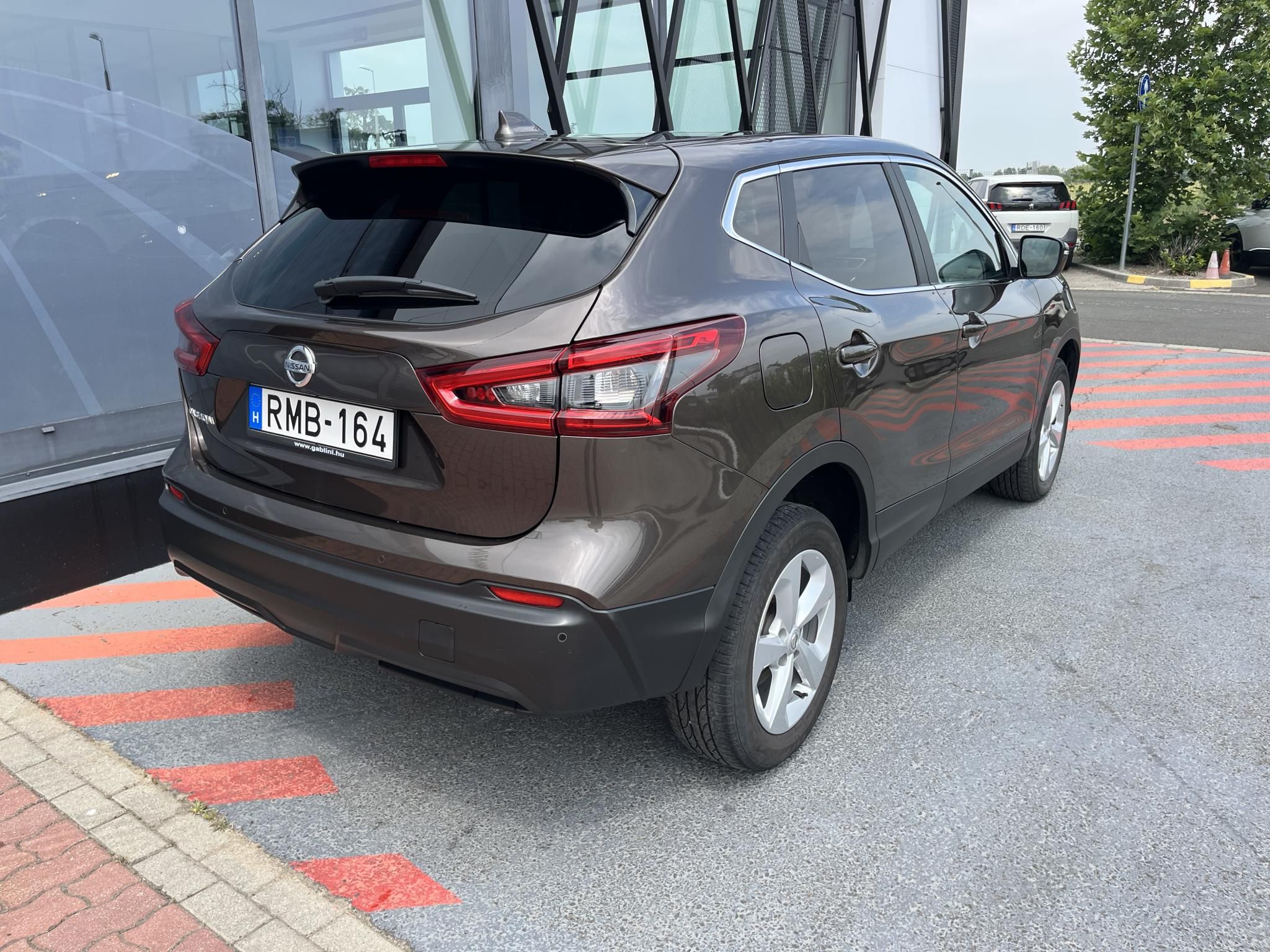 NISSAN QASHQAI 1.3 DIG-T Acenta Magyarországi! Leinformálható! Navigáció! Tolatókamera! - 5. kép