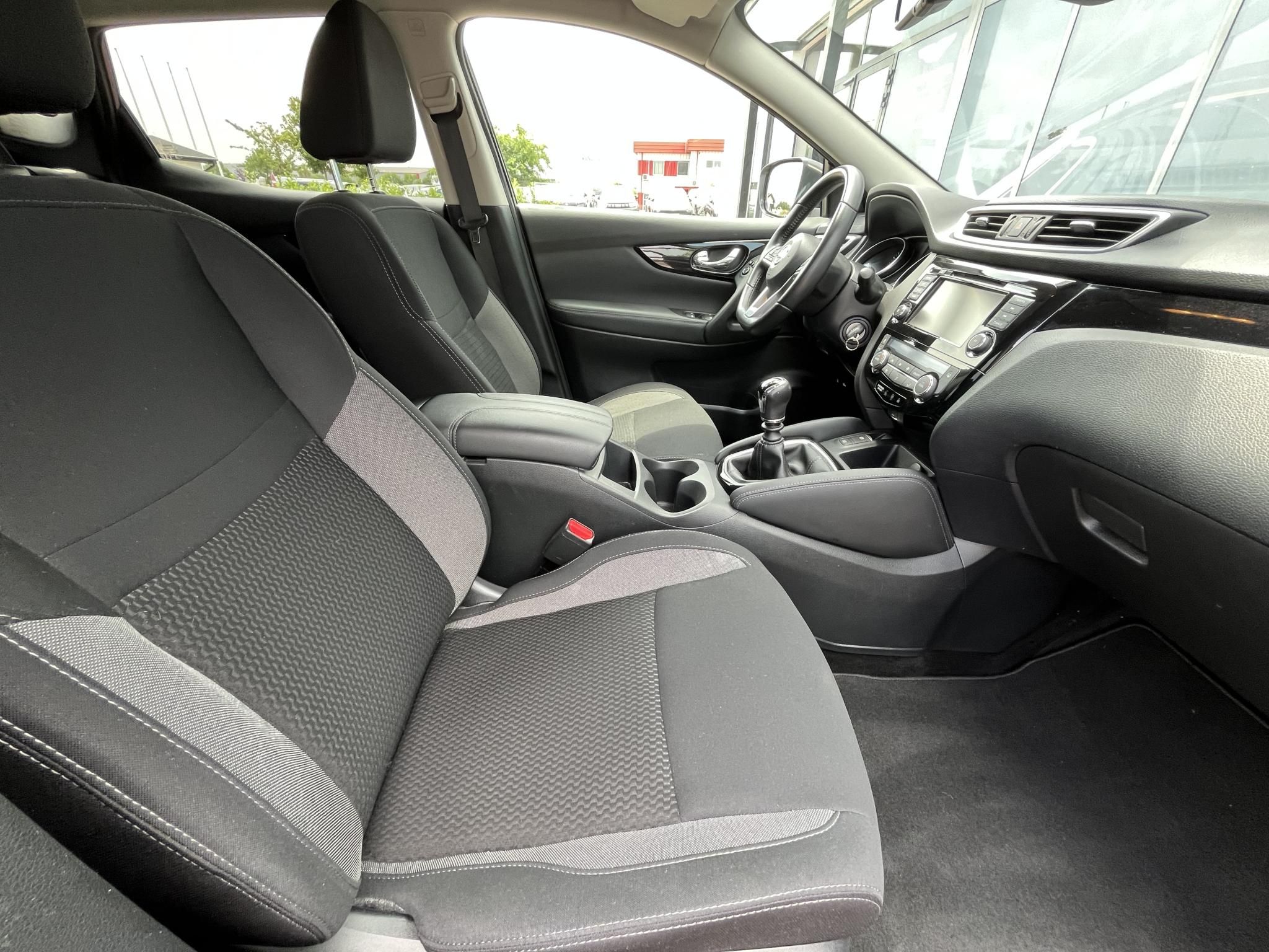 NISSAN QASHQAI 1.3 DIG-T Acenta Magyarországi! Leinformálható! Navigáció! Tolatókamera! - 11. kép
