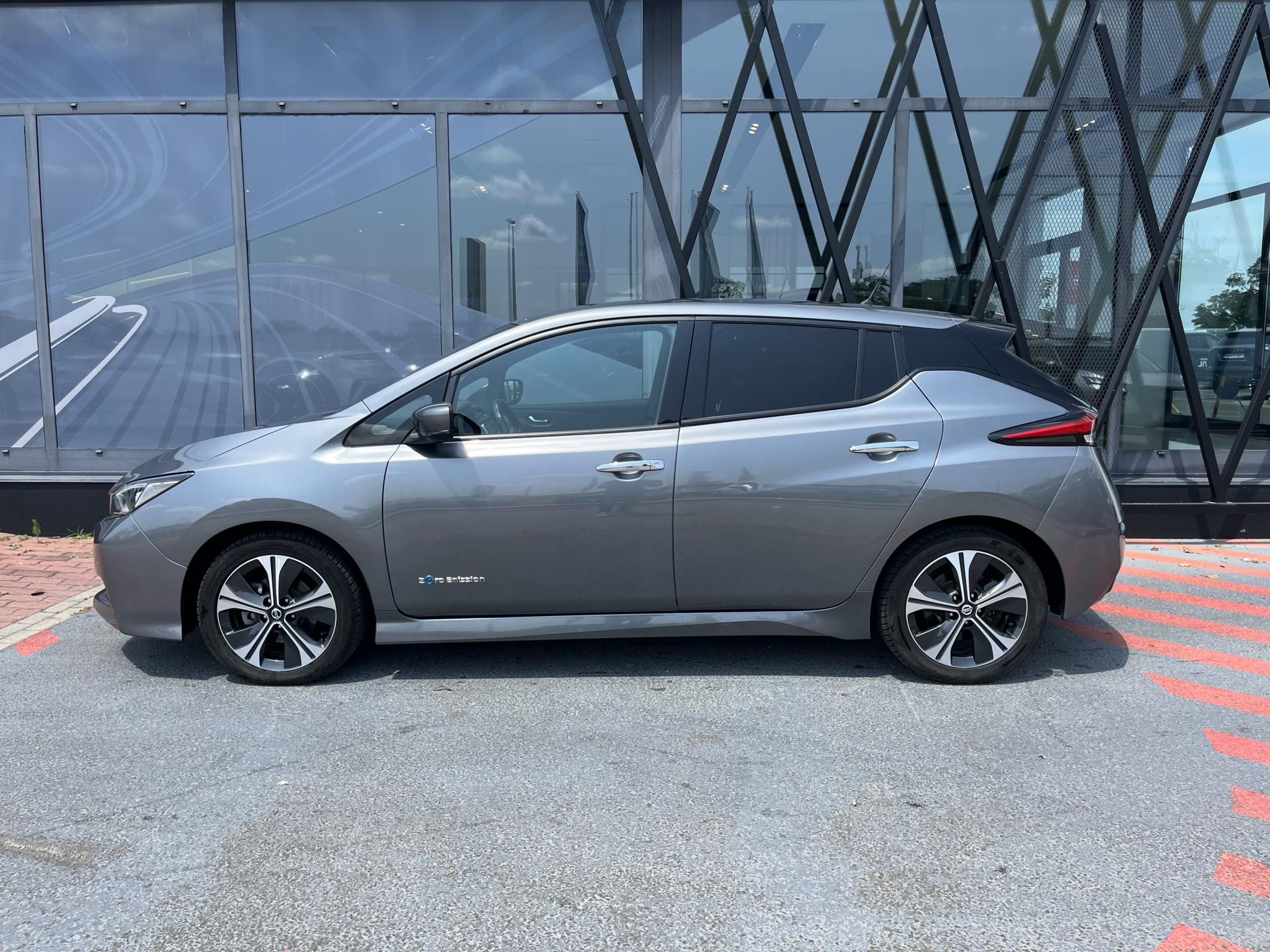 NISSAN LEAF Tekna 40kWh (Automata) Leinformálható! Rendszeresen karbantartott! Bose Hifi! - 8. kép