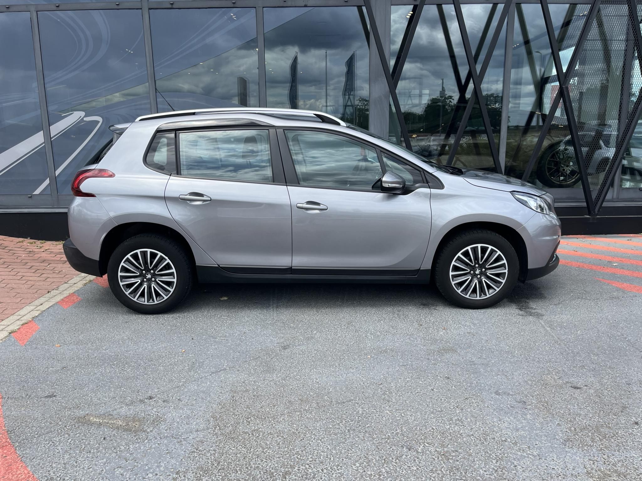 PEUGEOT 2008 1.2 PureTech Active S&S EURO6.3 Magyarországi! Leinformálható! Vezetett szervizkönyv! - 4. kép