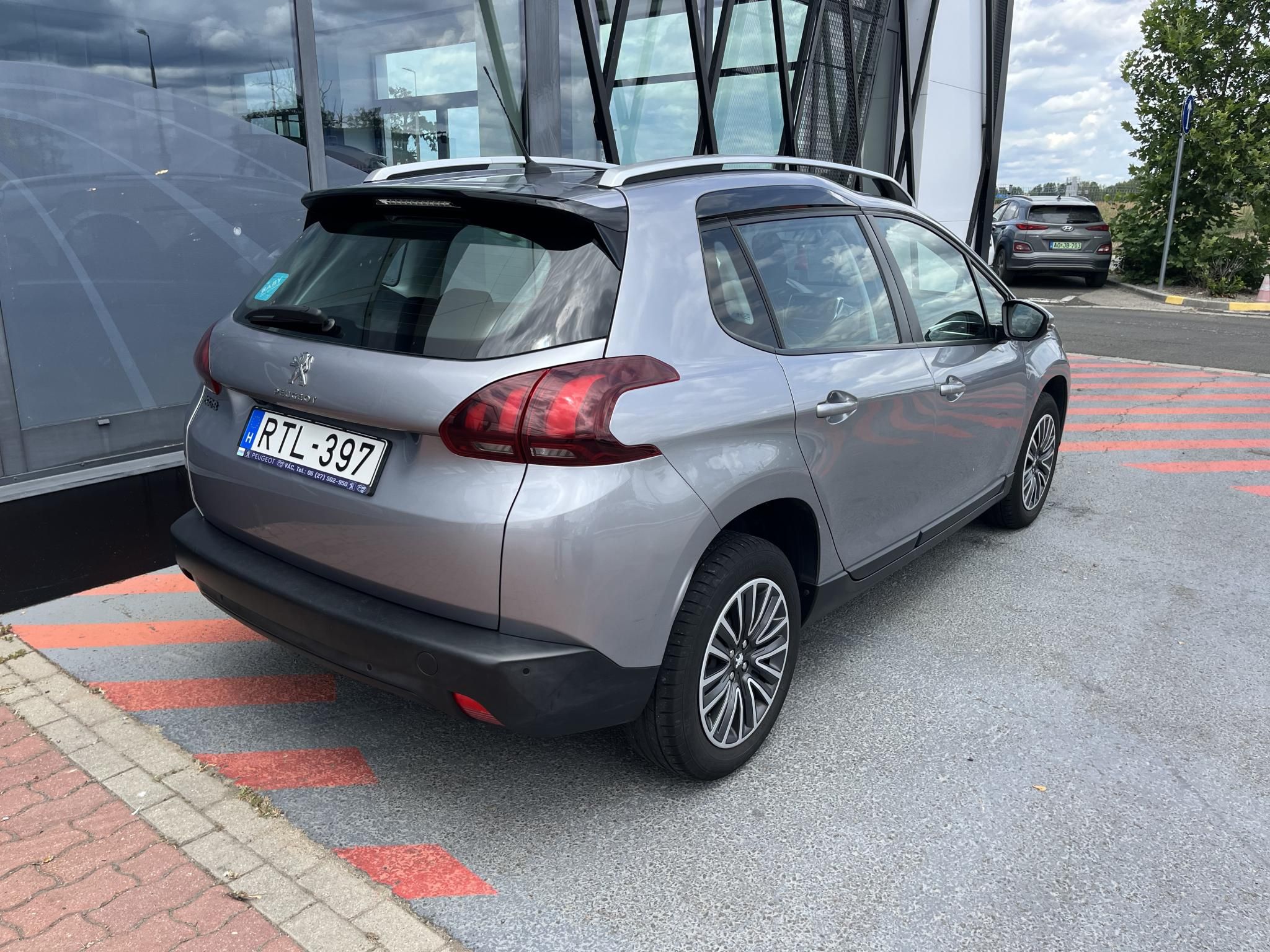 PEUGEOT 2008 1.2 PureTech Active S&S EURO6.3 Magyarországi! Leinformálható! Vezetett szervizkönyv! - 5. kép
