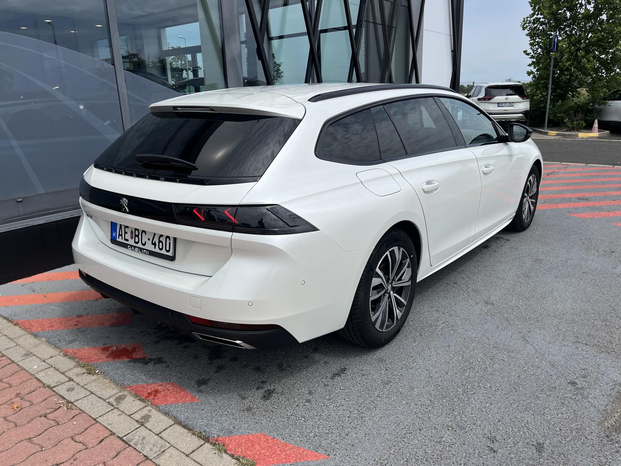 PEUGEOT 508 SW 1.5 BlueHDi Allure Pack EAT8 Áfa visszaigényelhető! Garanciális! Magyarországi! Leinformálható! - 5. kép