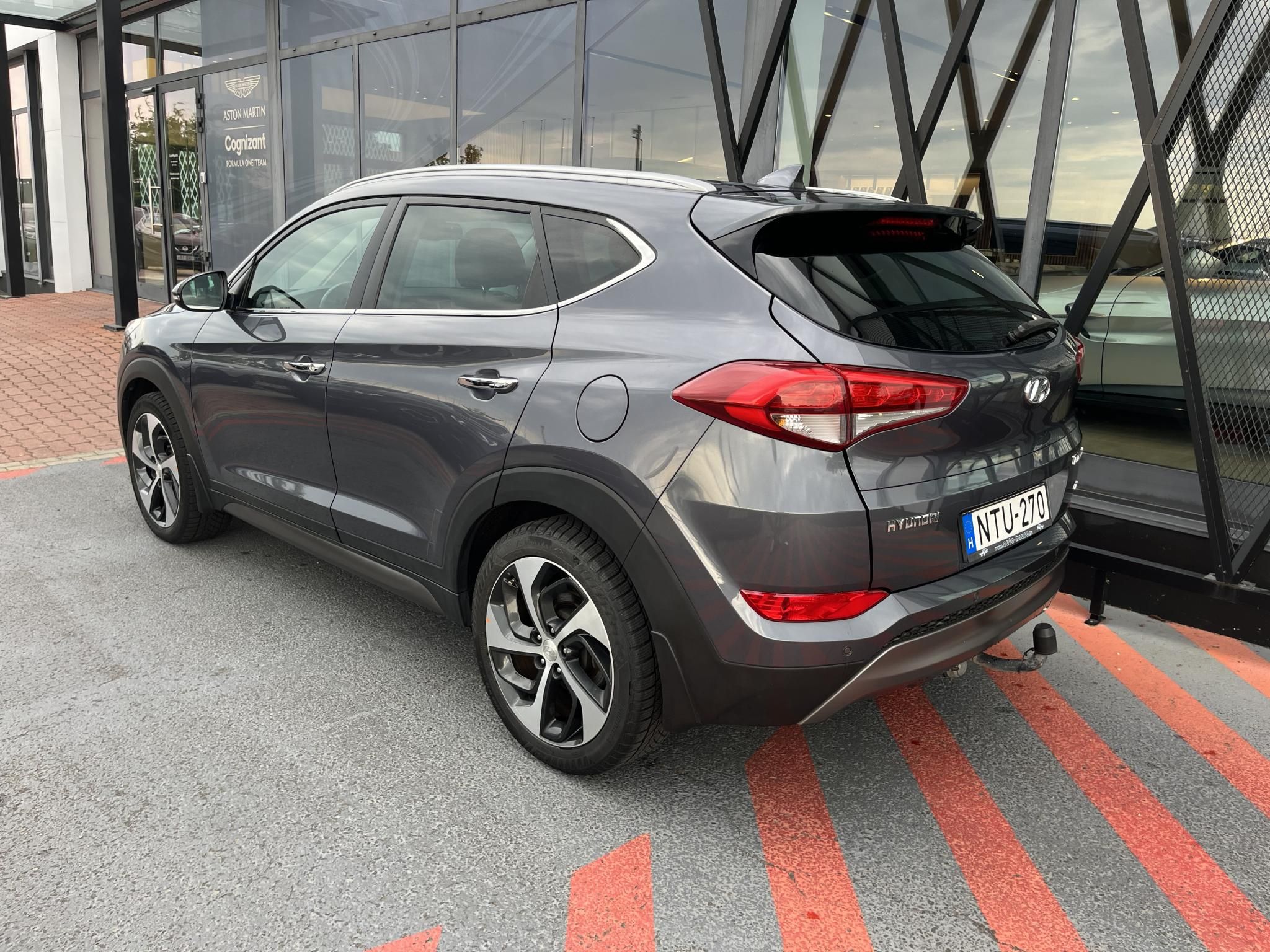 HYUNDAI TUCSON 2.0 CRDi HP Executive 4WD Magyarországi! Leinformálható! Rendszeresen karbantartott! - 7. kép