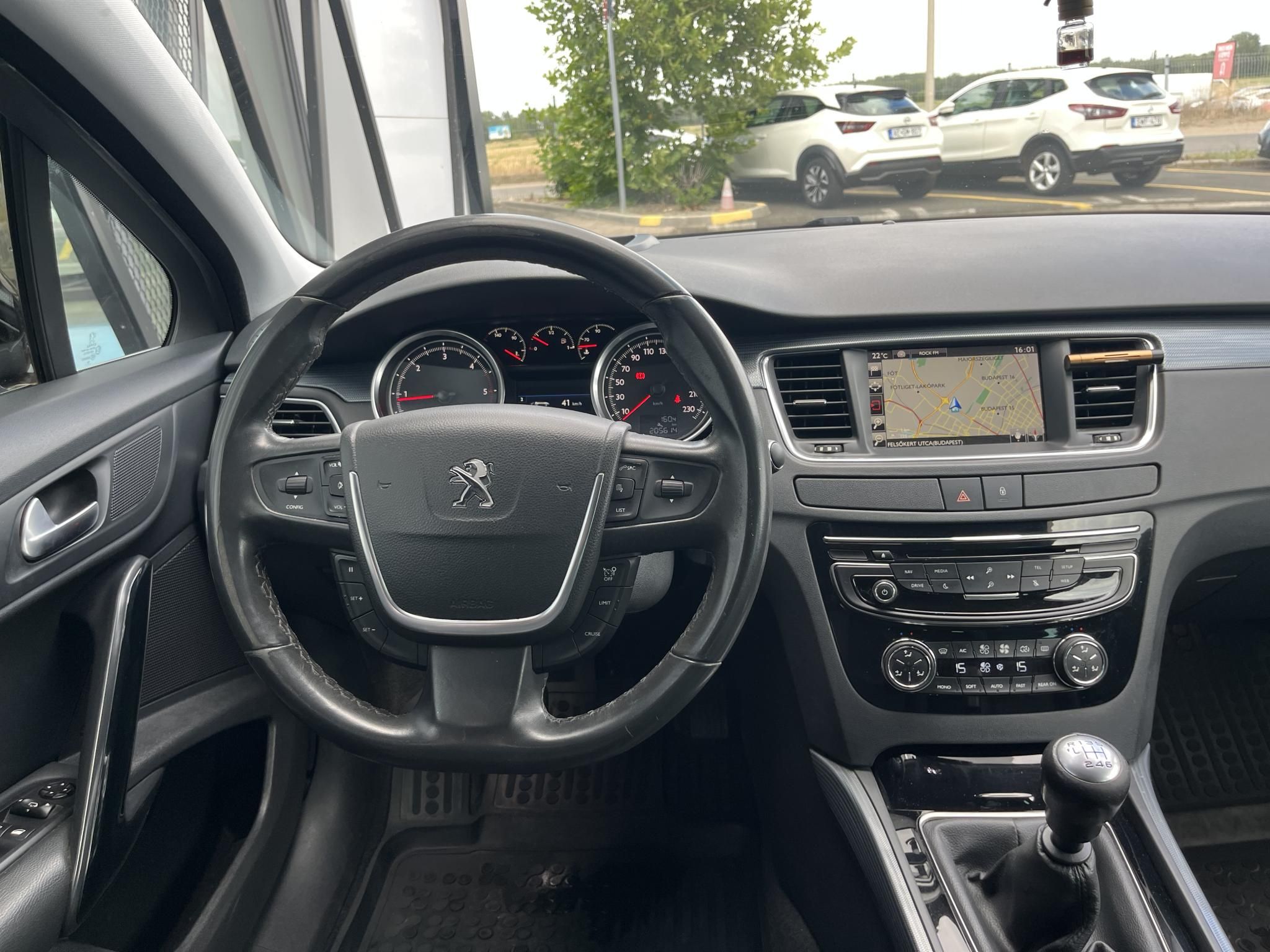 PEUGEOT 508 2.0 BlueHDi Allure S&S Leinformálható! Rendszeresen karbantartott! - 10. kép
