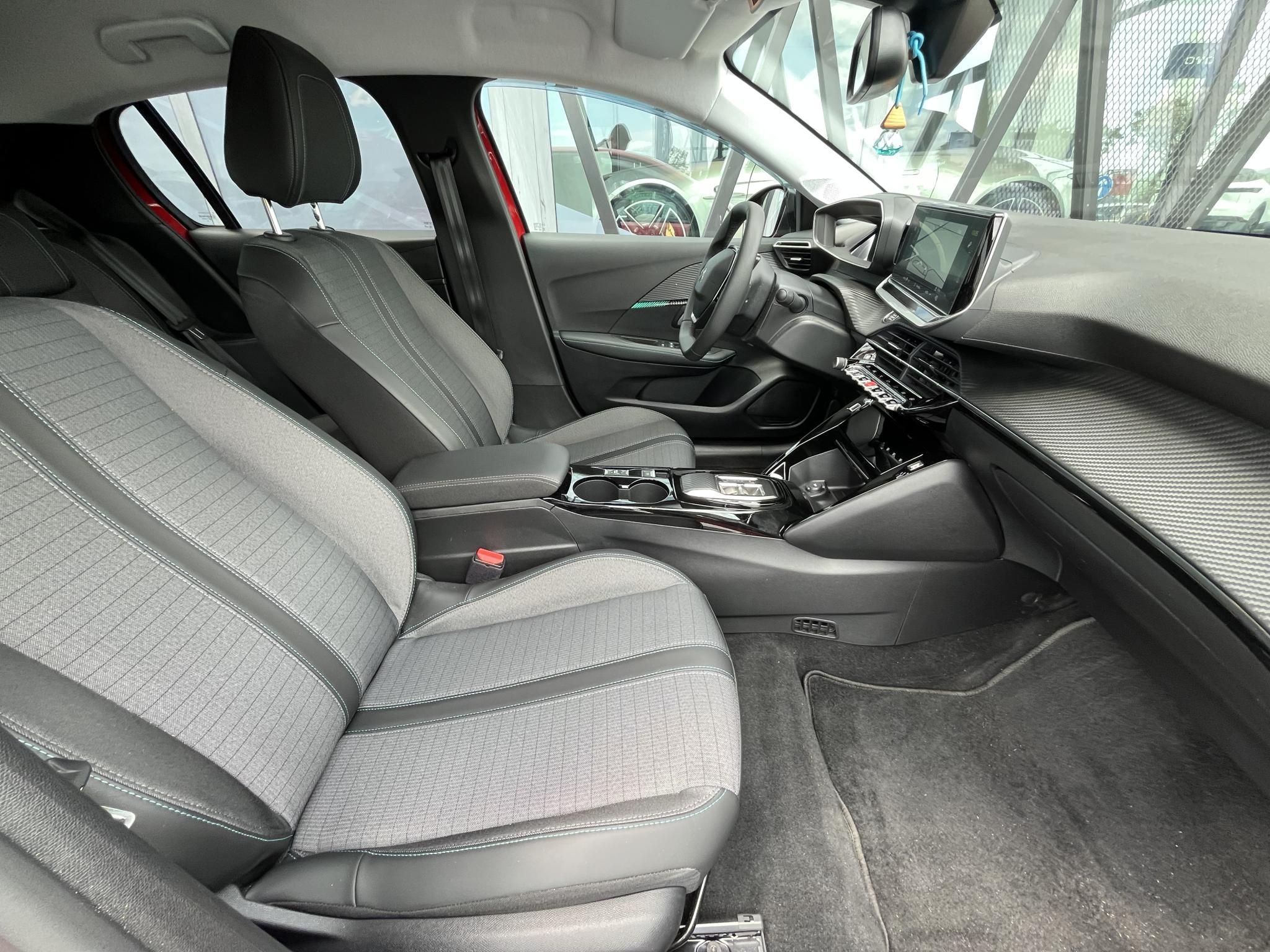 PEUGEOT 208 e208 50kWh Allure Pack Garanciális! Magyarországi! Leinformálható! - 11. kép