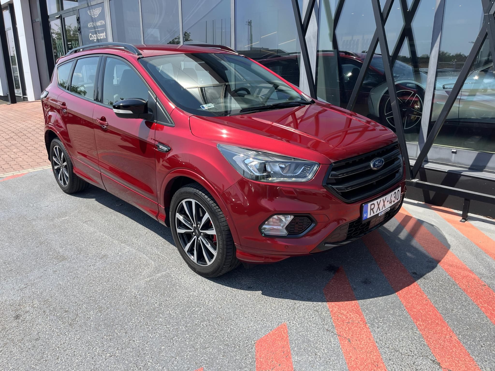FORD KUGA 1.5 EcoBoost ST-Line Magyarországi! Leinformálható! Vezetett szervizkönyv! - 1. kép