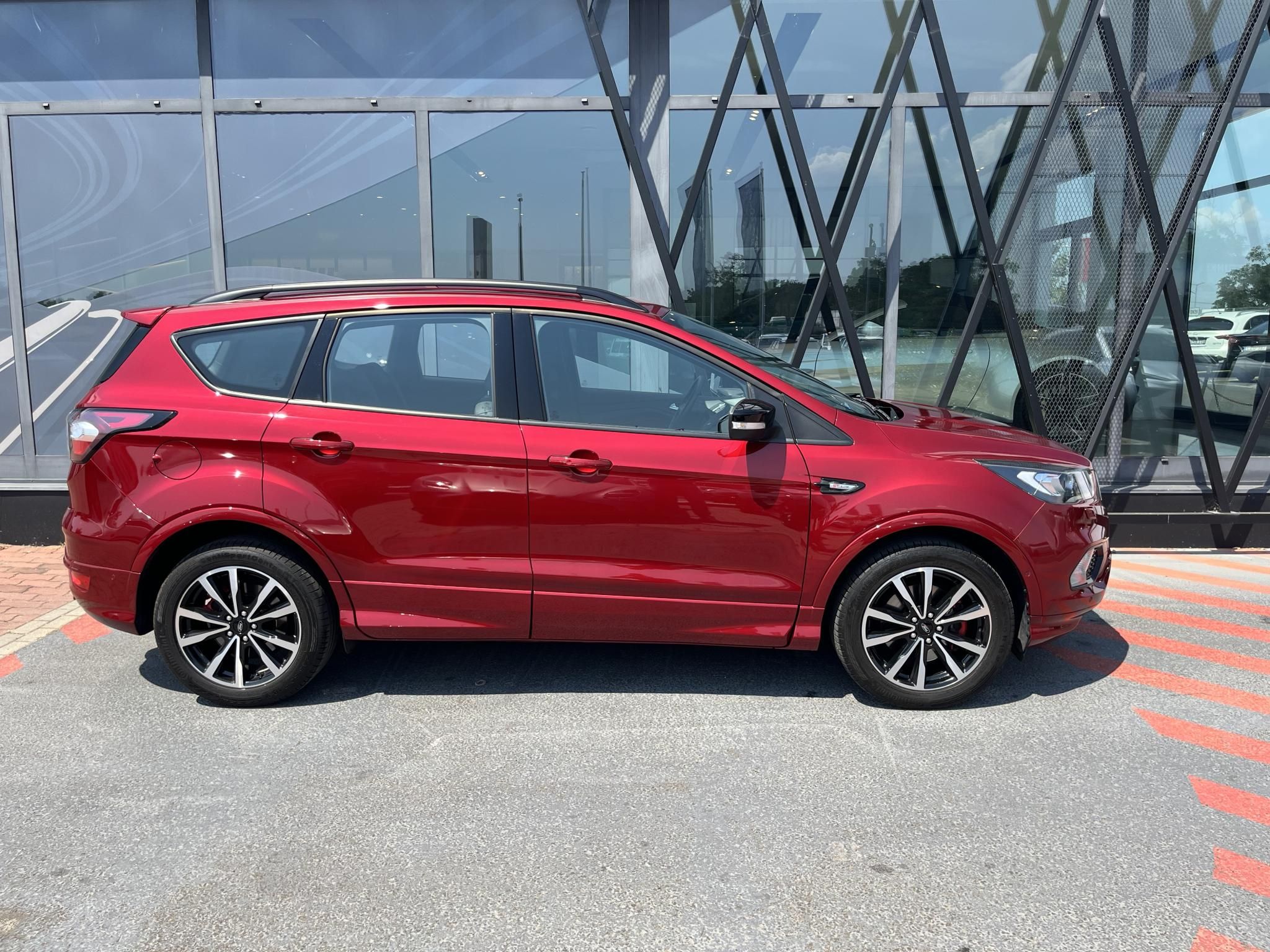 FORD KUGA 1.5 EcoBoost ST-Line Magyarországi! Leinformálható! Vezetett szervizkönyv! - 4. kép