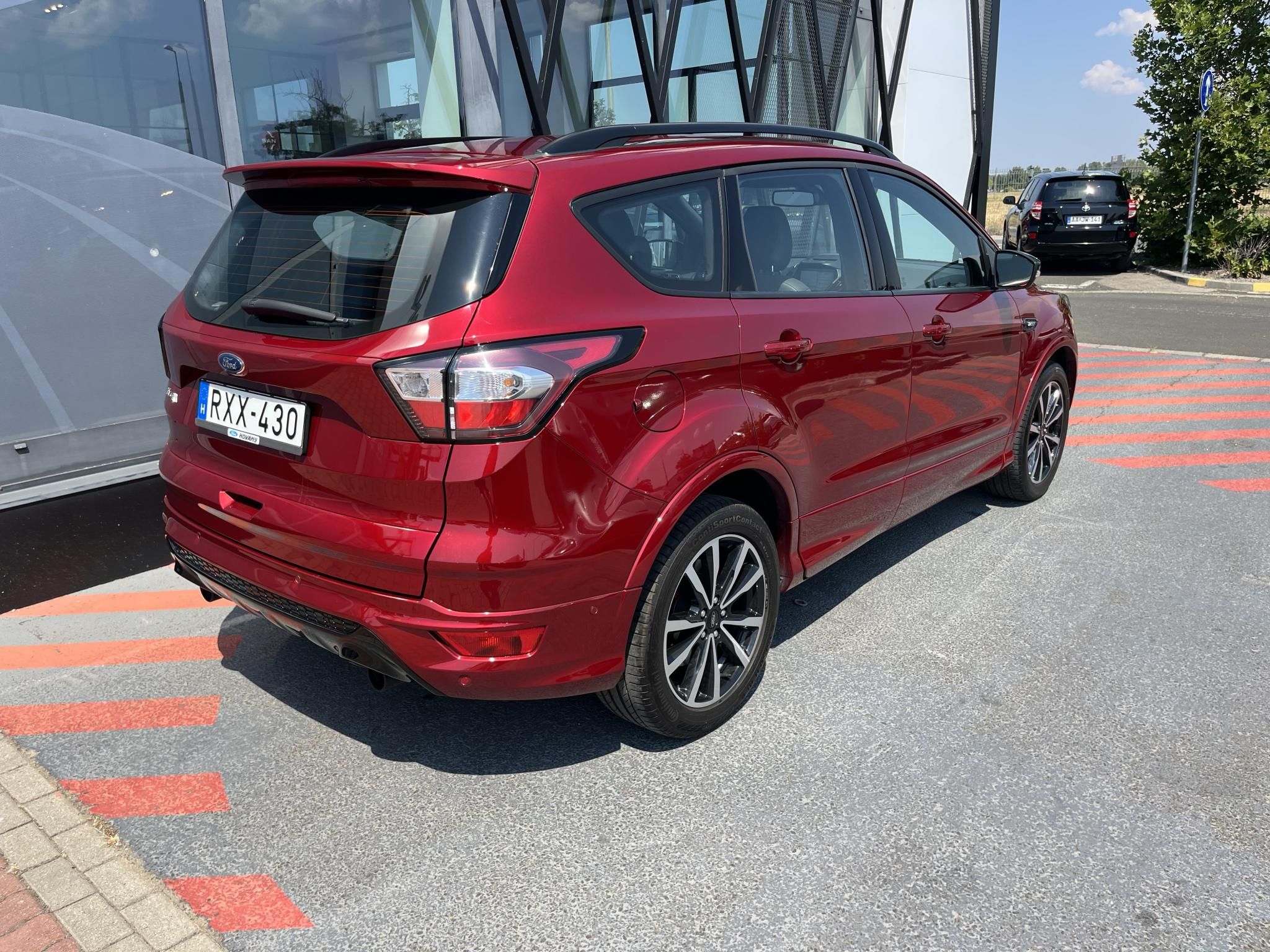 FORD KUGA 1.5 EcoBoost ST-Line Magyarországi! Leinformálható! Vezetett szervizkönyv! - 5. kép
