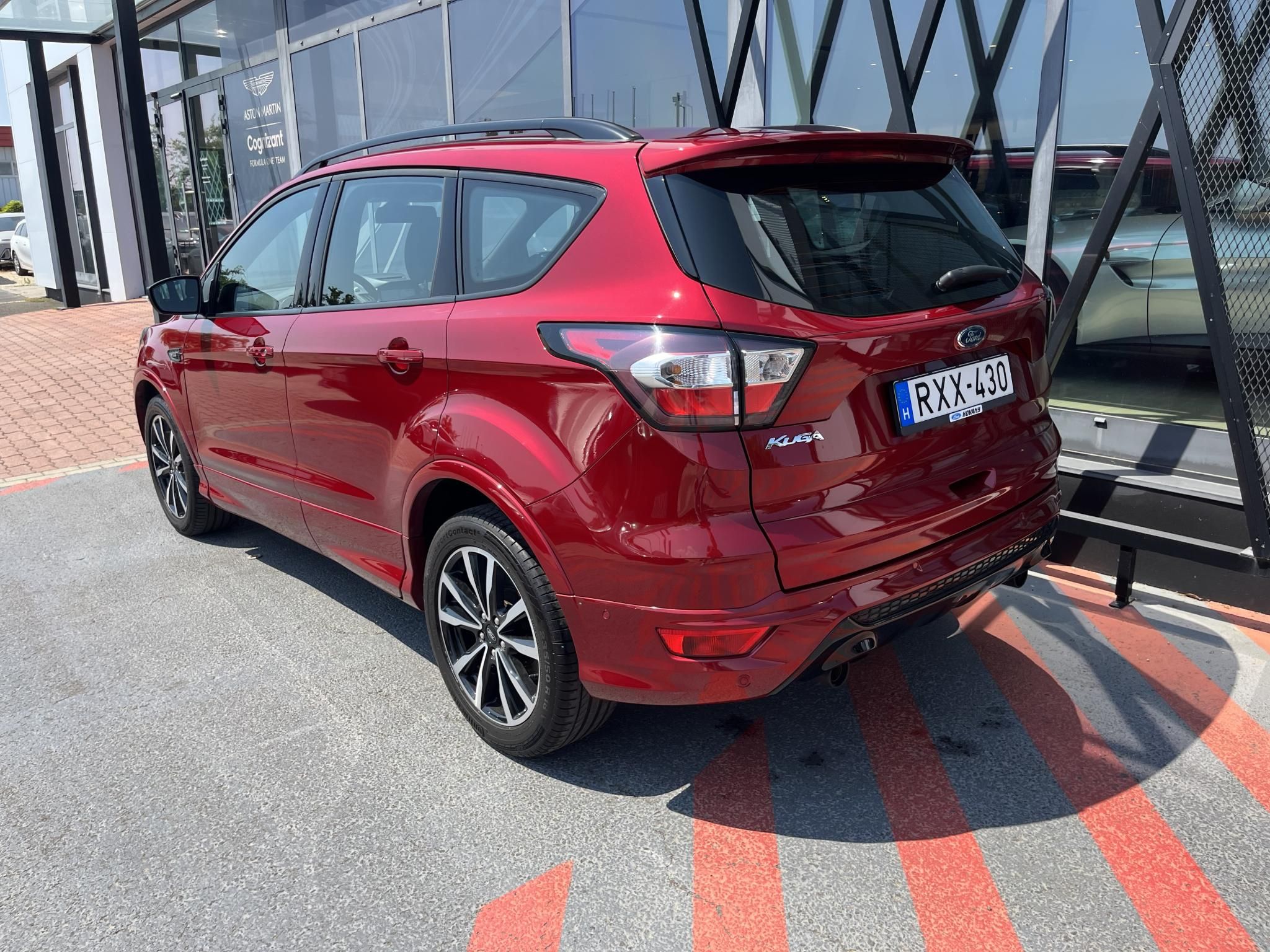 FORD KUGA 1.5 EcoBoost ST-Line Magyarországi! Leinformálható! Vezetett szervizkönyv! - 7. kép