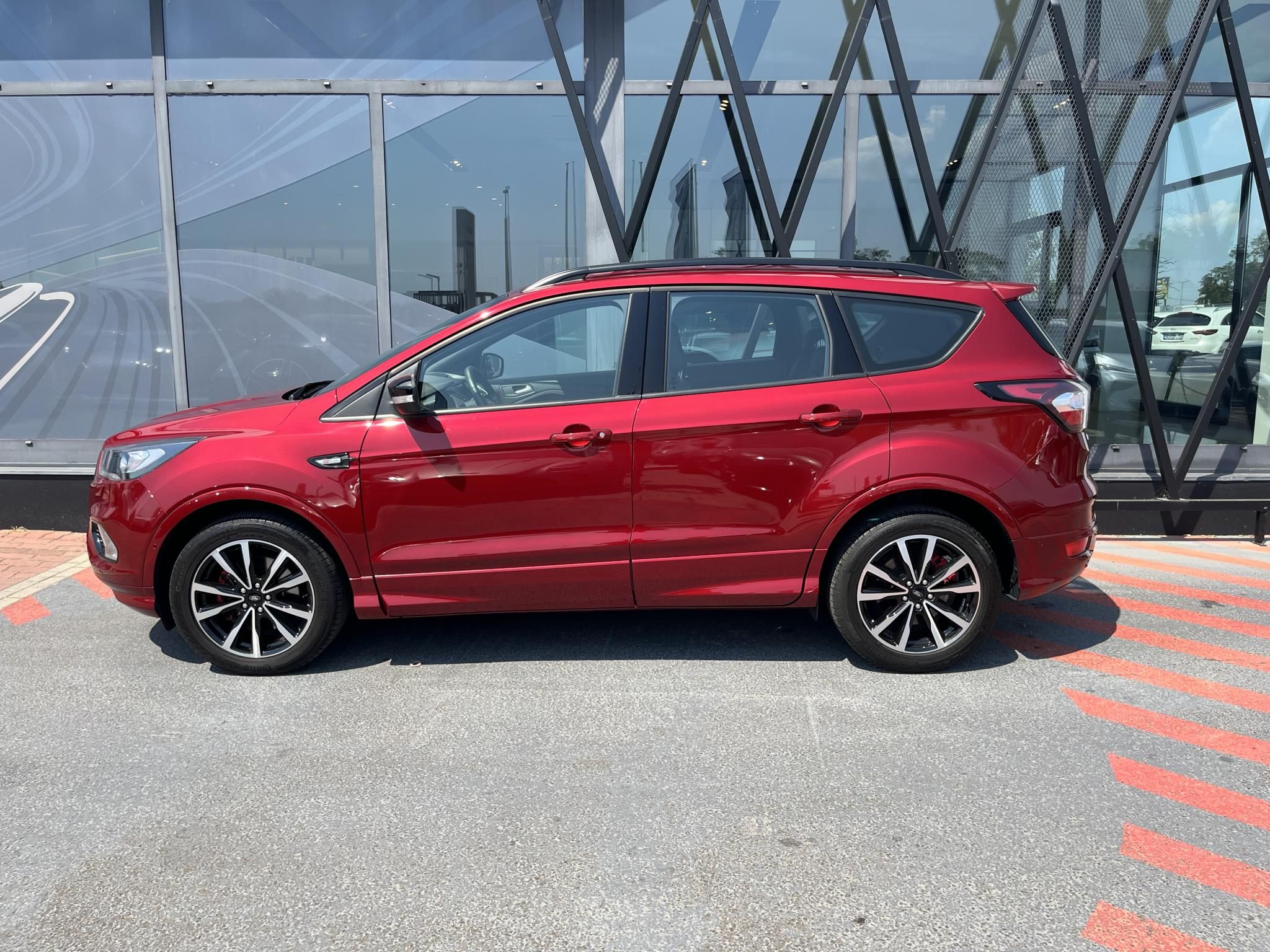 FORD KUGA 1.5 EcoBoost ST-Line Magyarországi! Leinformálható! Vezetett szervizkönyv! - 8. kép