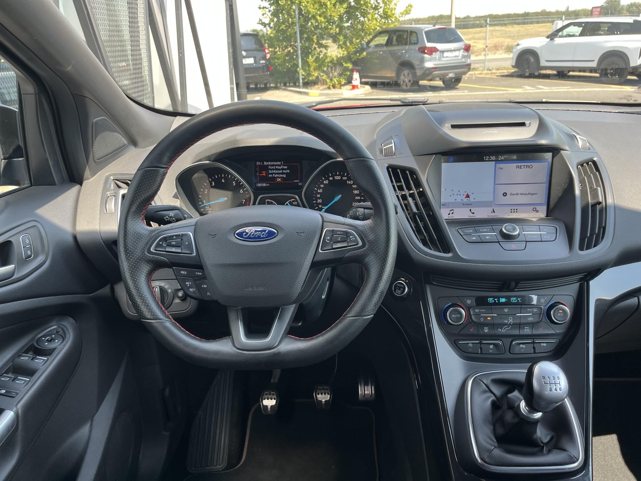 FORD KUGA 1.5 EcoBoost ST-Line Magyarországi! Leinformálható! Vezetett szervizkönyv! - 10. kép