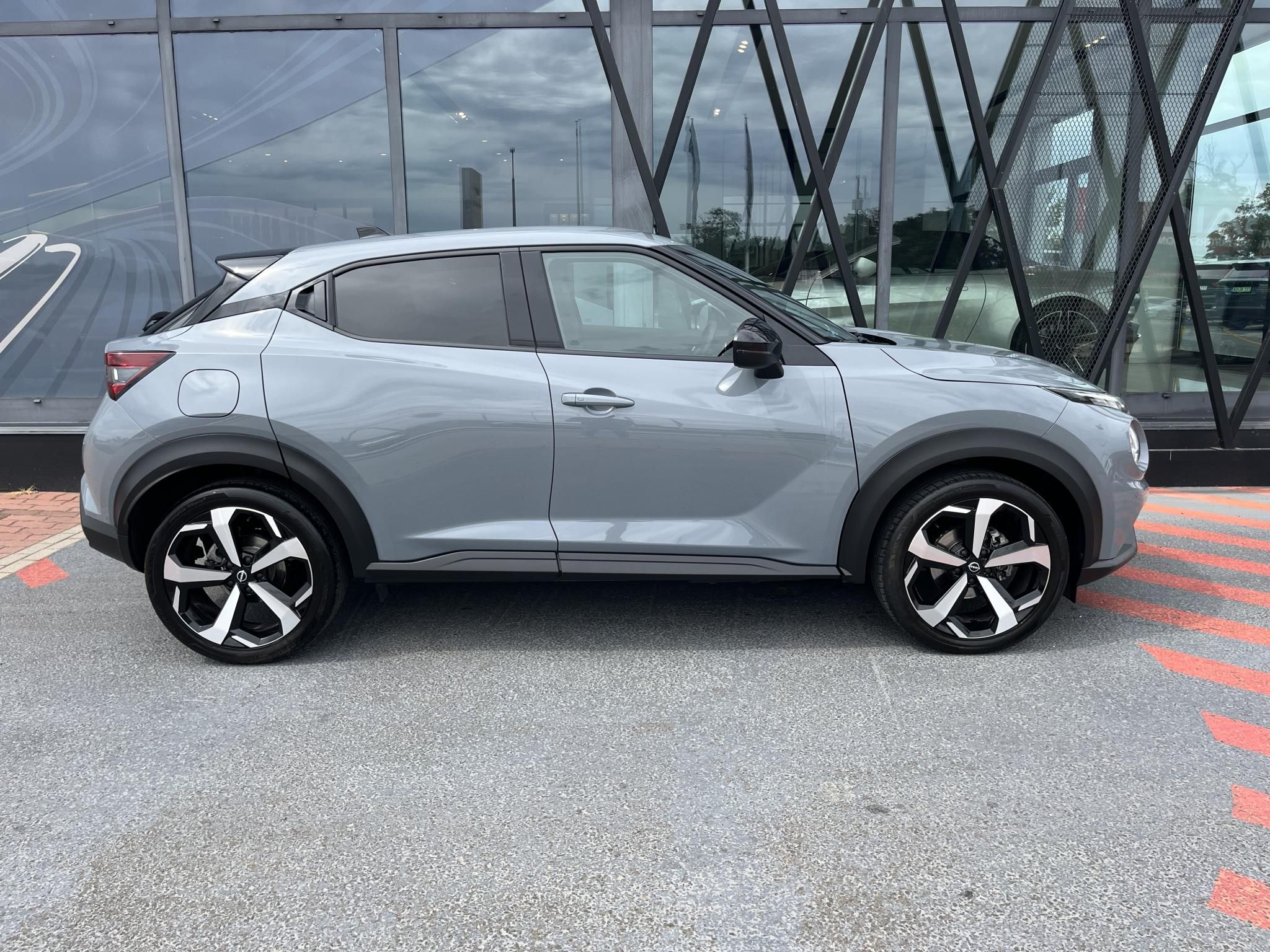 NISSAN JUKE 1.0 DIG-T N-Connecta DCT Áfa visszaigényelhető! Magyarországi! Leinformálható! - 4. kép