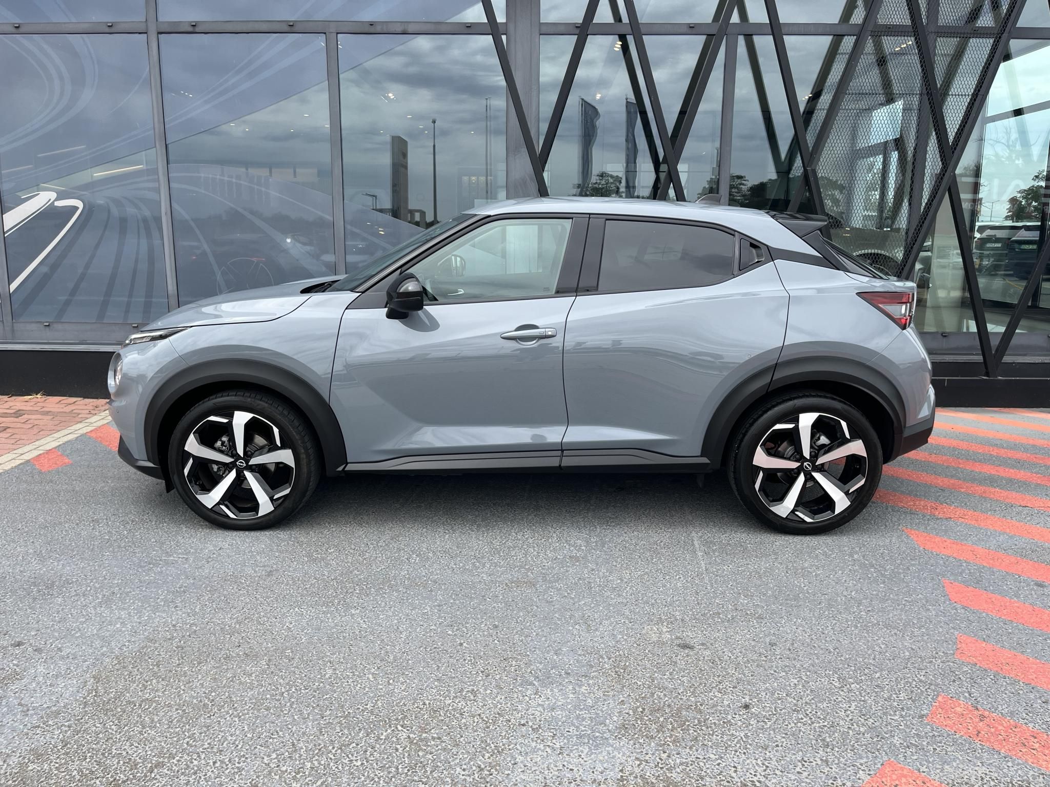 NISSAN JUKE 1.0 DIG-T N-Connecta DCT Áfa visszaigényelhető! Magyarországi! Leinformálható! - 8. kép