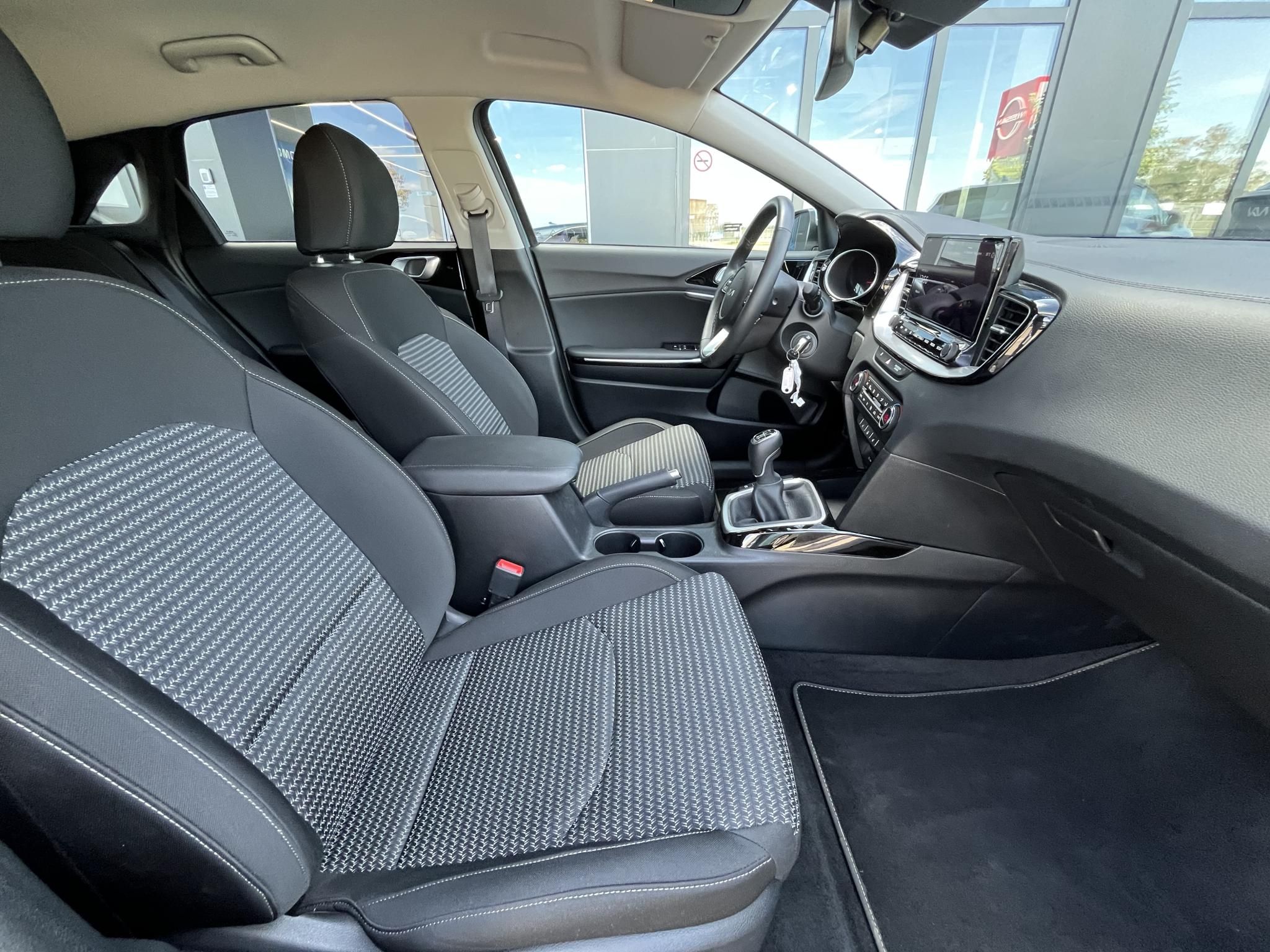 KIA CEE'D Ceed 1.5 T-GDI Gold Áfa visszaigényelhető! Garanciális! Magyarországi! Leinformálható! - 10. kép
