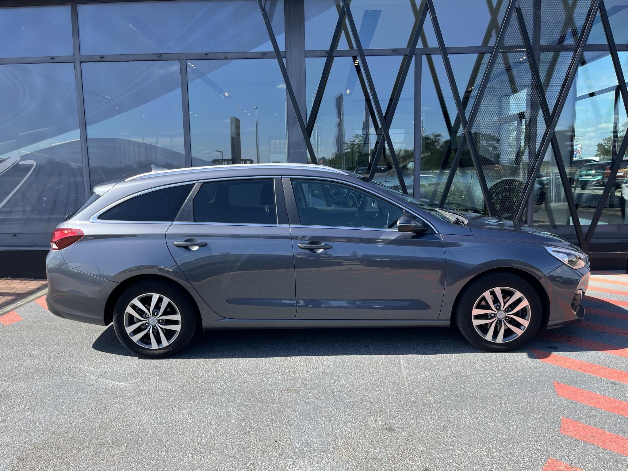 HYUNDAI I30 1.4 T-GDi Prime '20 Magyarországi! Leinformálható! Végig vezetett szervizkönyv! - 4. kép